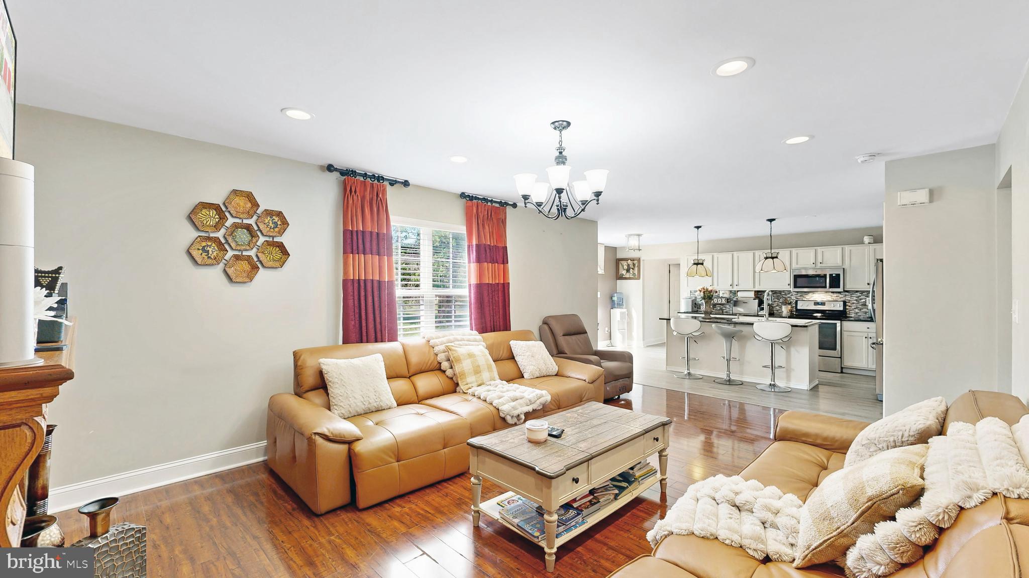TOWNSEND STATION - Residential