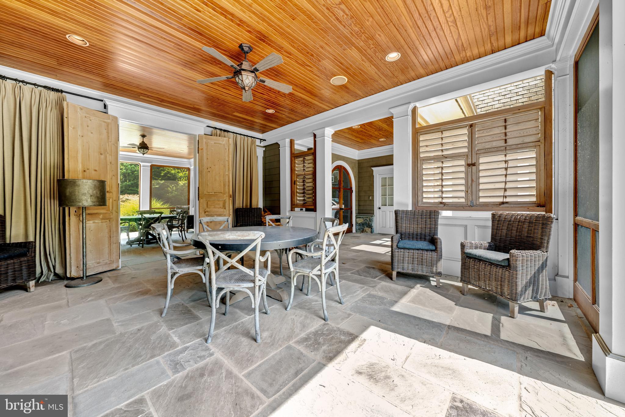 POTOMAC VILLAGE - Residential