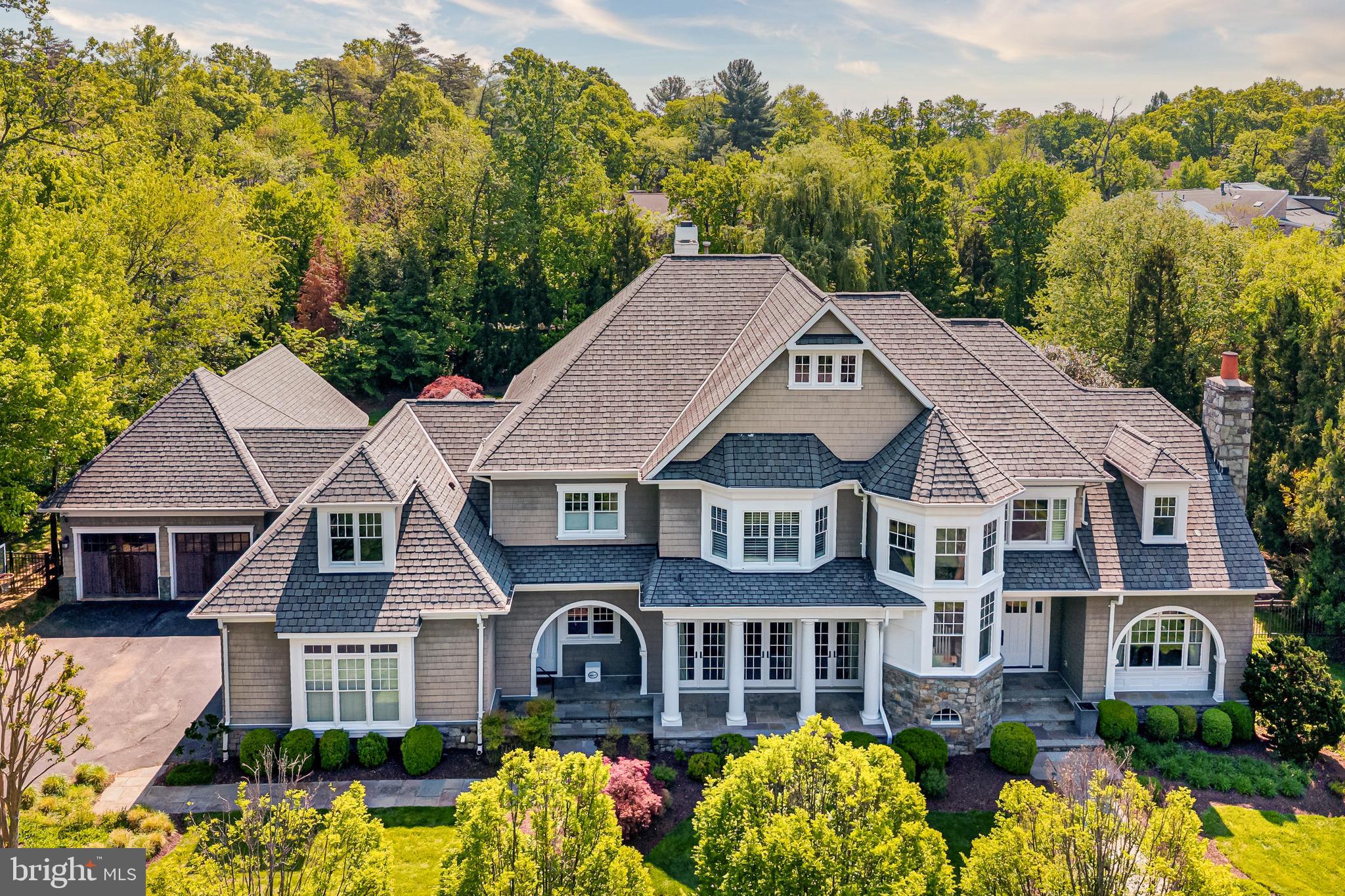 POTOMAC VILLAGE - Residential