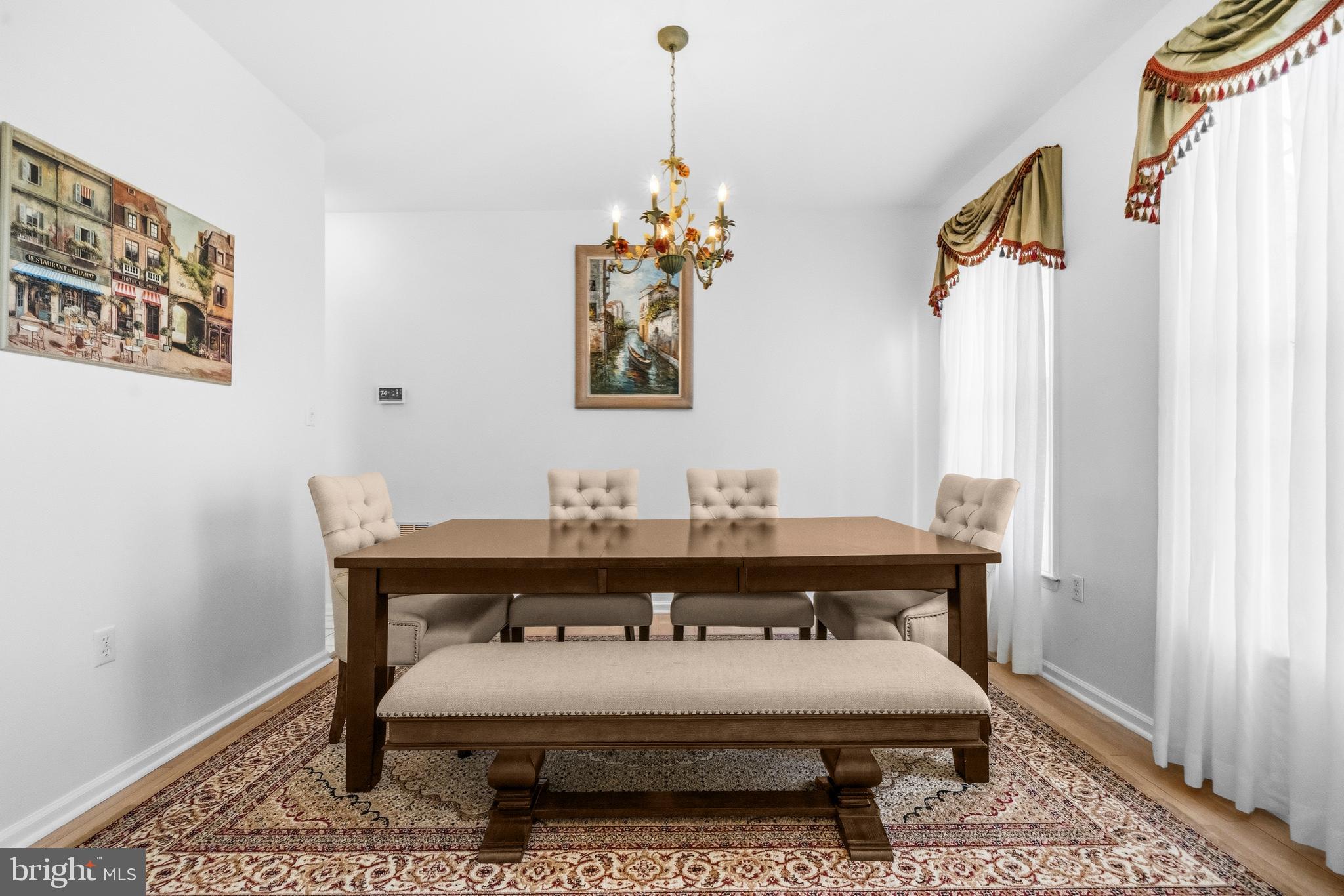 WASHINGTONIAN WOODS - Residential