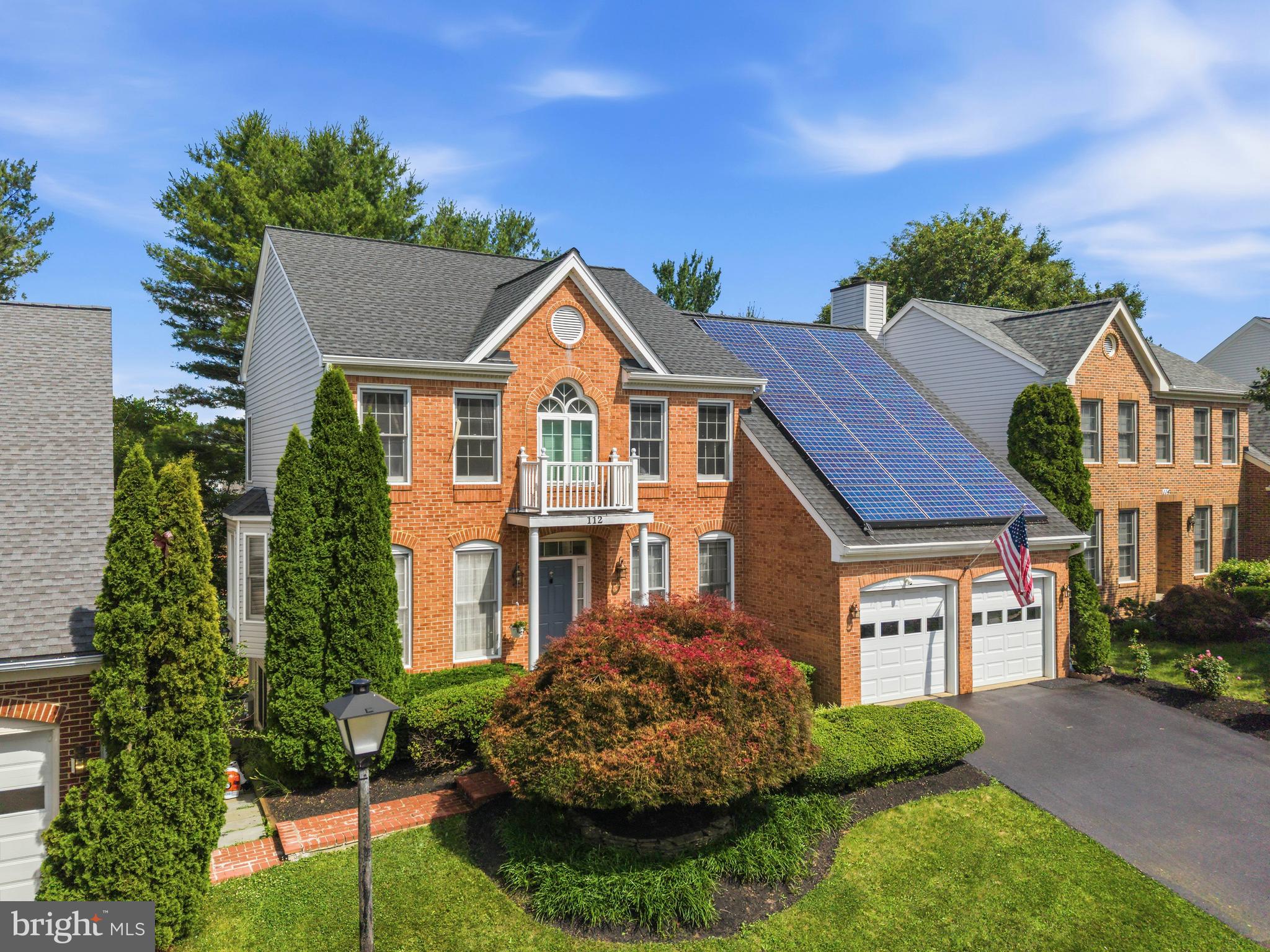 WASHINGTONIAN WOODS - Residential