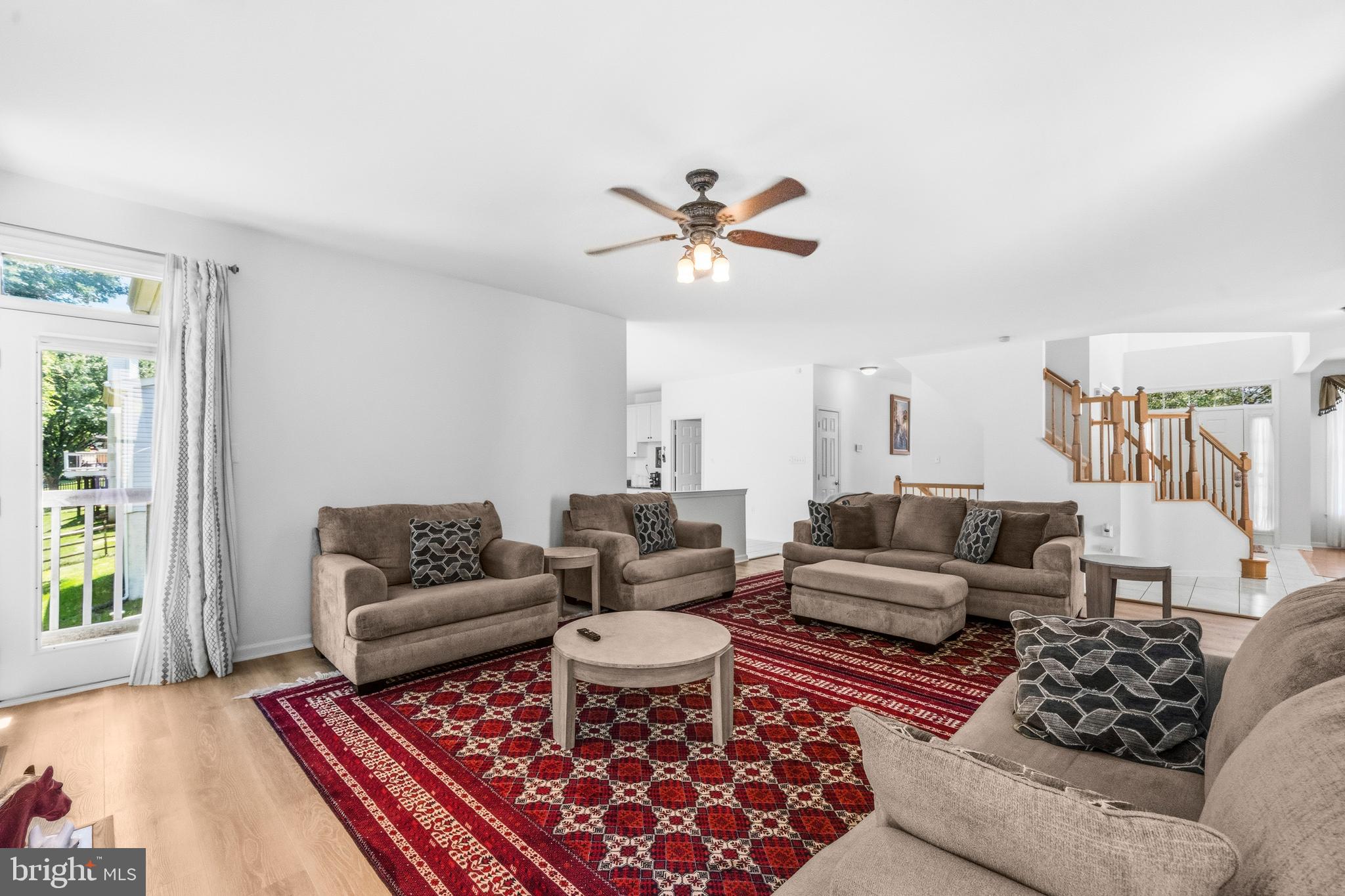 WASHINGTONIAN WOODS - Residential