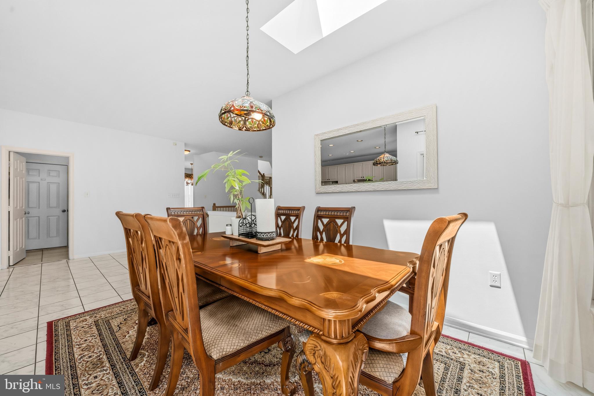 WASHINGTONIAN WOODS - Residential