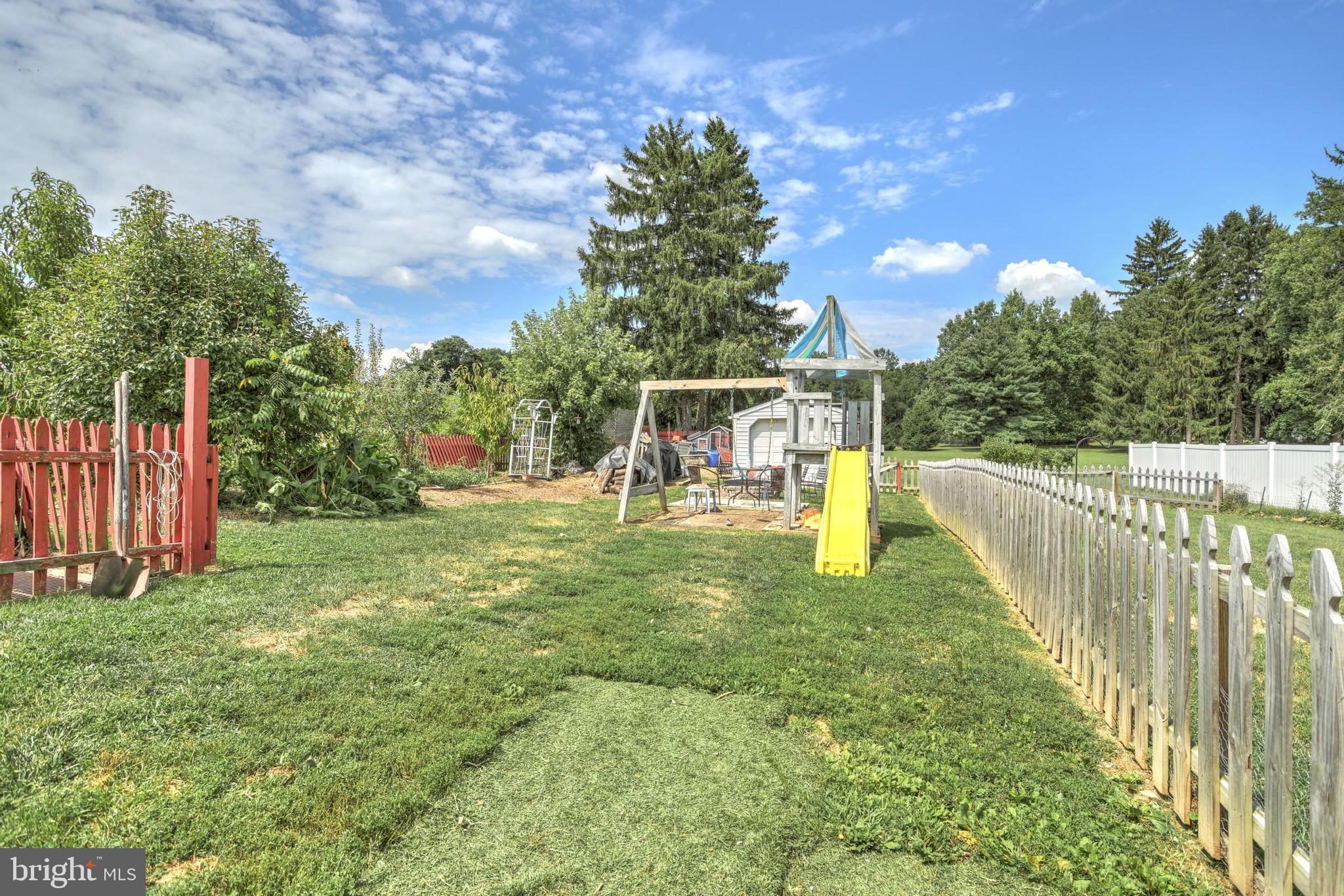 PLEASUREVILLE - Residential
