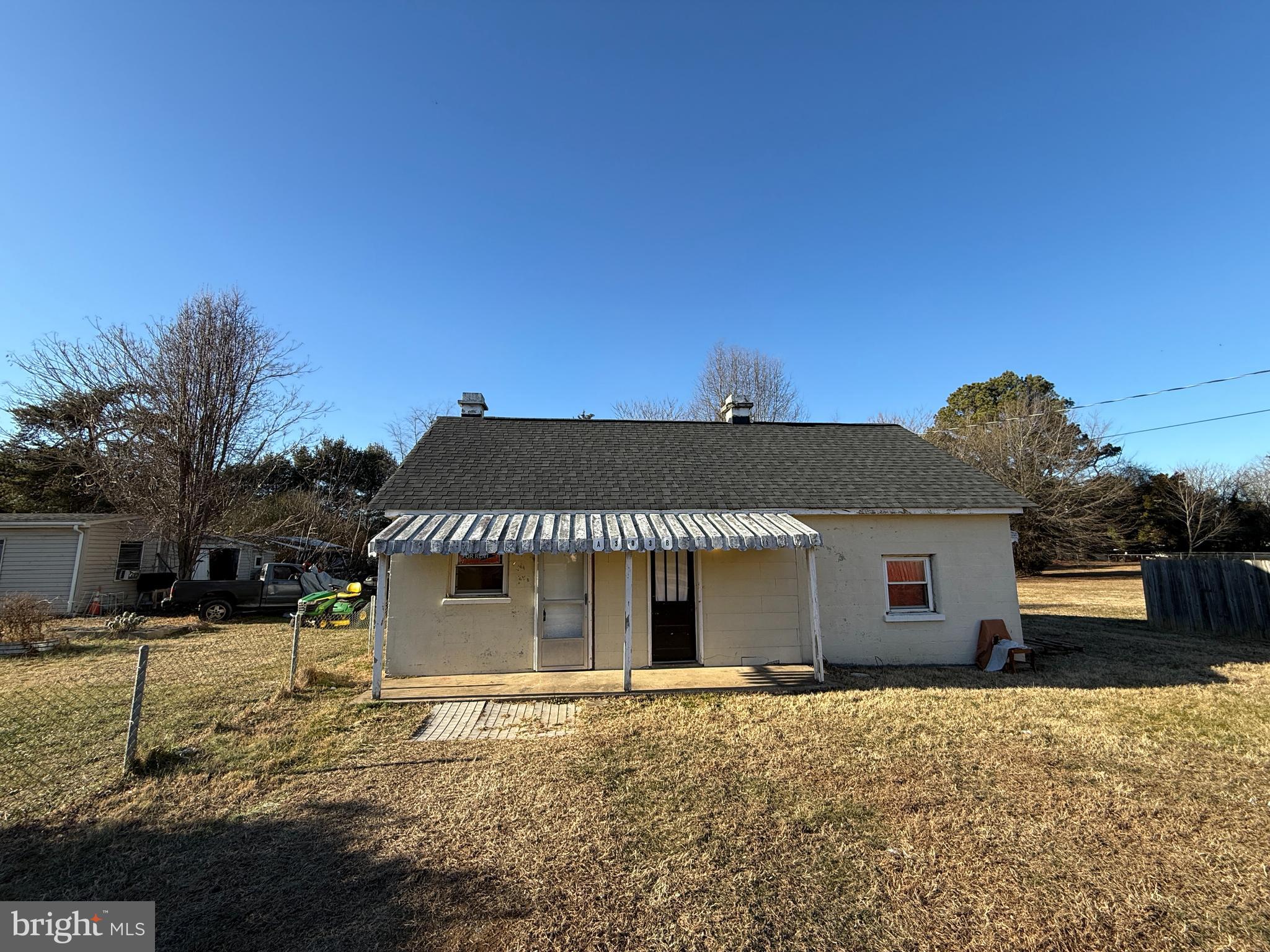 This one-bedroom, one-bath duplex is conveniently located just minutes from downtown Fredericksburg, off Tidewater Trail (Route 2). The home offers a comfortable and functional layout that includes a living room, a separate bedroom, and a full bathroom. The kitchen provides cabinet space and standard appliances suitable for everyday use. Outside, the property features both a front and rear yard, offering additional outdoor space to enjoy. Its location provides easy access to shopping, dining, and major commuter routes, making it a practical option for convenient daily living.

**Washer/Dryer convey AS-IS.

**Water/Sewer/Lawncare Included in Rent.
----------------------------------------------------------------------------------------------------------------------------------
CREDIT: All Credit Considered
PETS: Yes, case-by-case
PET FEE: $450/pet non-refundable fee
VOUCHERS: Housing Choice Vouchers accepted
UTILITIES: Water/Sewer/Lawncare included. Tenant pays for electric.
APPLICATION FEE: $65 per applicant
SECURITY DEPOSIT:  Minimum One month's rent (Please note that in certain cases, a double deposit may be required)
RESIDENT BENEFIT PACKAGE: $25/month
LEASING FEE:  $125 One time due with Move-in Funds.