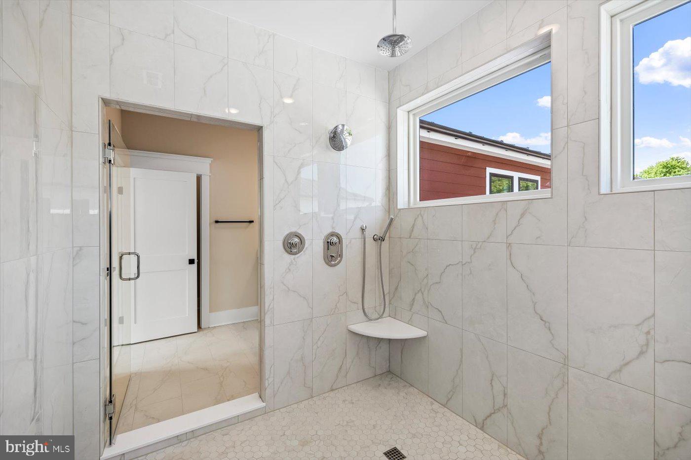 DOWNTOWN FREDERICKSBURG - Residential