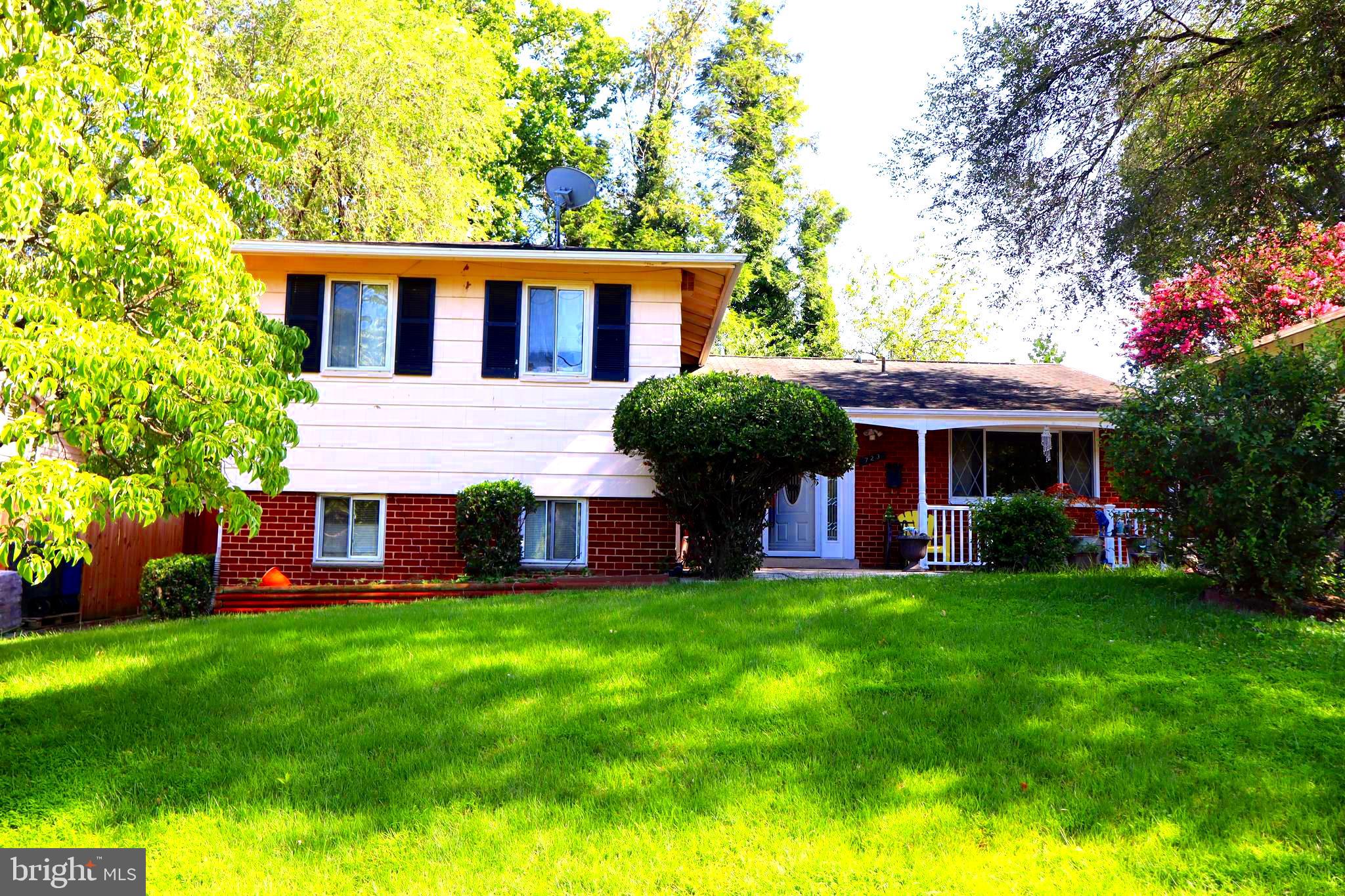 FRANKLIN KNOLLS - Residential