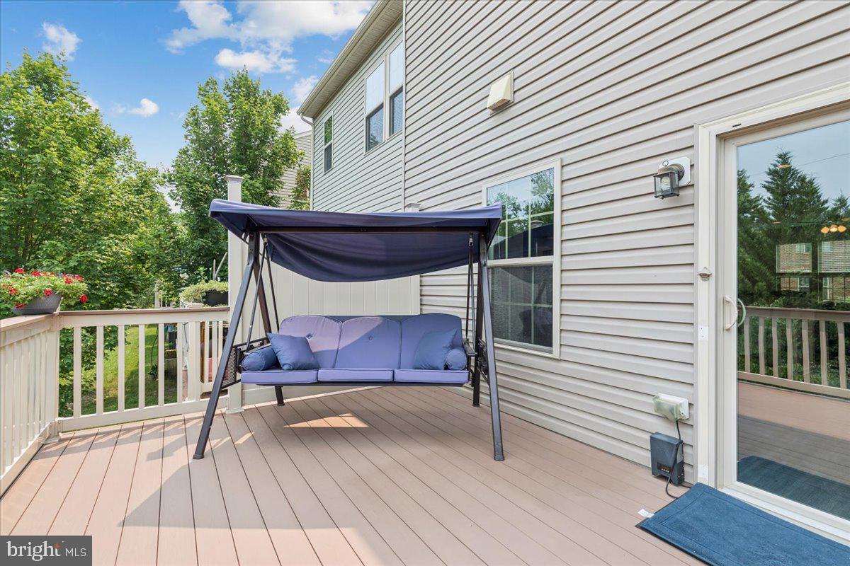 FIELDCREST GLEN - Residential