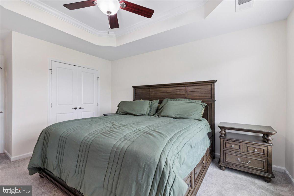 FIELDCREST GLEN - Residential
