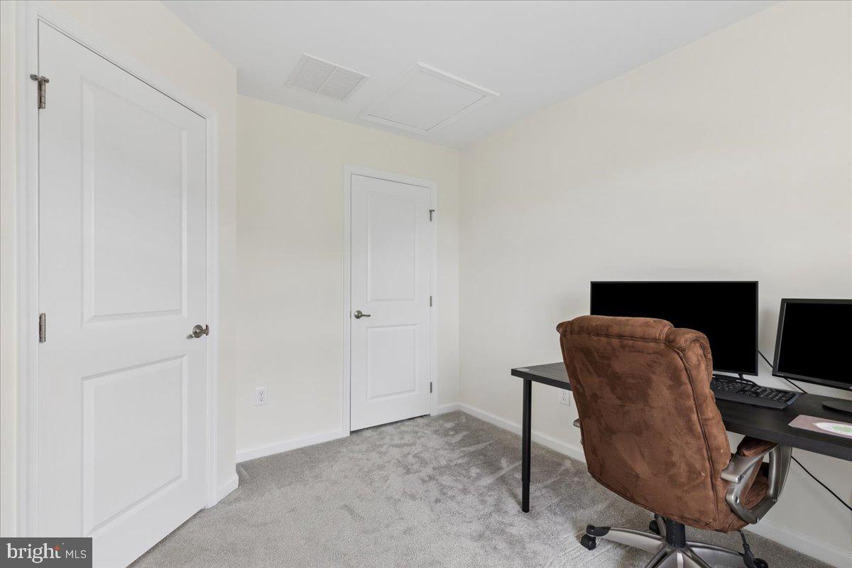 FIELDCREST GLEN - Residential