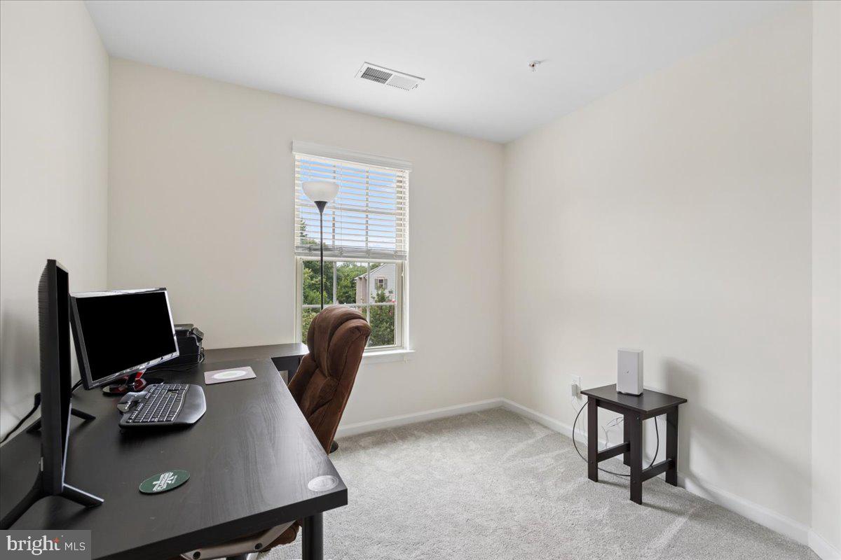 FIELDCREST GLEN - Residential