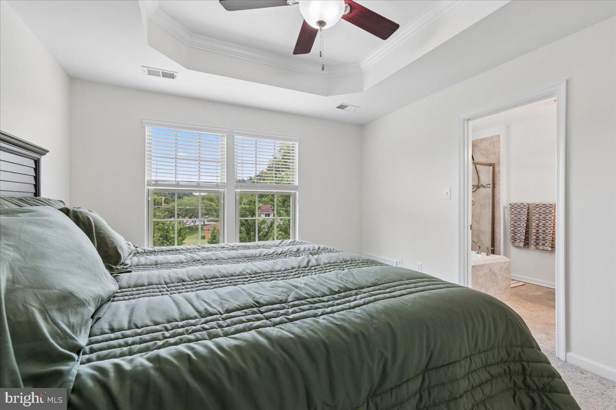 FIELDCREST GLEN - Residential