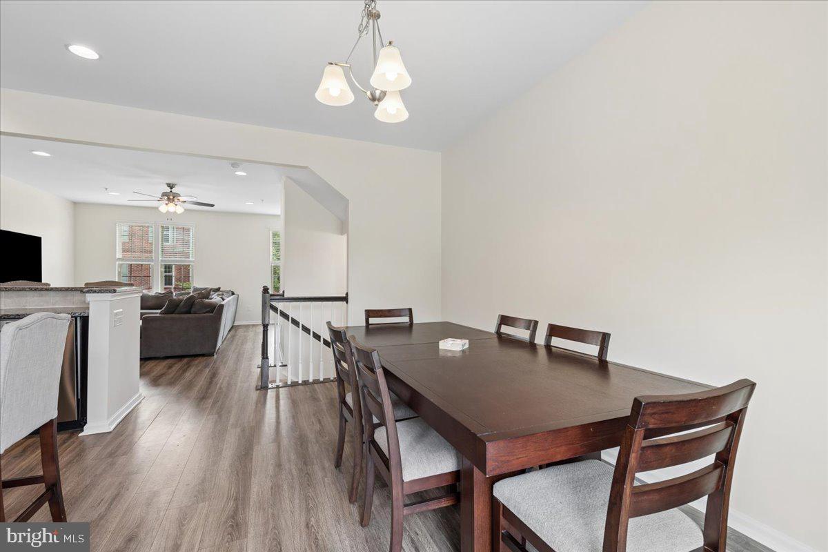 FIELDCREST GLEN - Residential