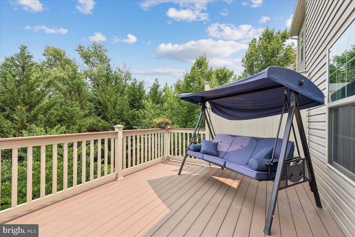 FIELDCREST GLEN - Residential