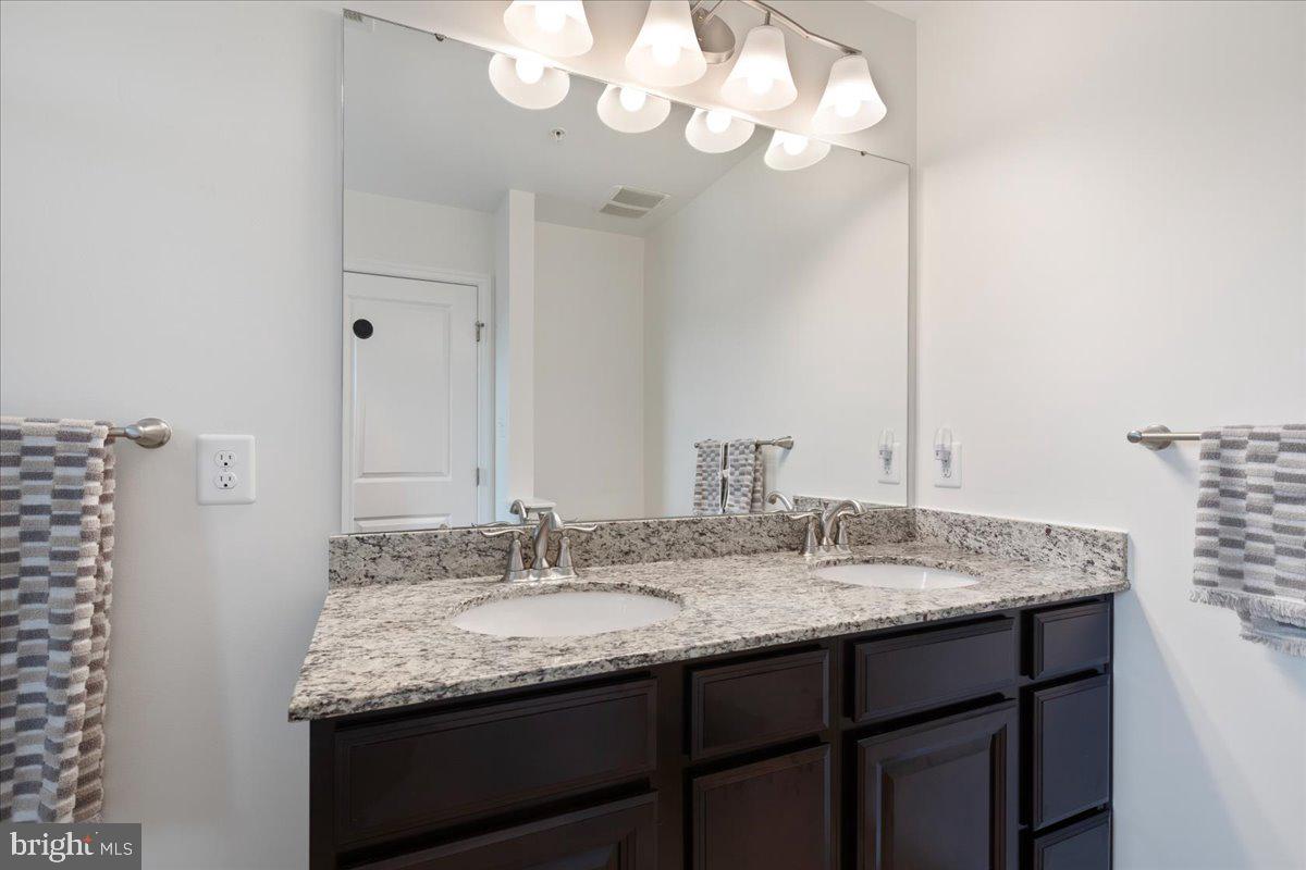 FIELDCREST GLEN - Residential