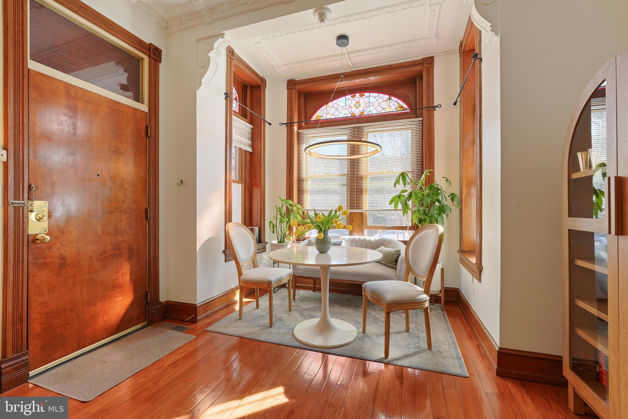 CAPITOL HILL - Residential
