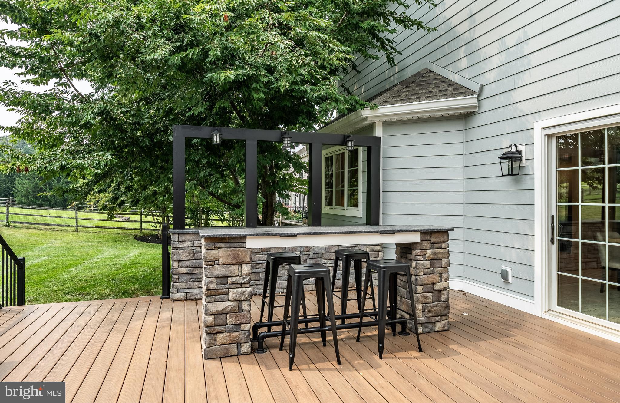 BRICK HOUSE FARM - Residential