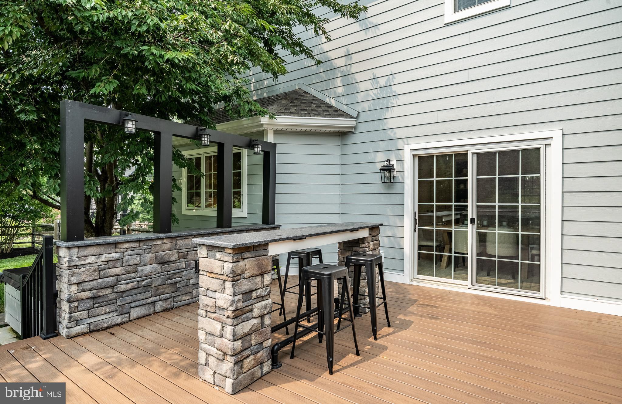 BRICK HOUSE FARM - Residential