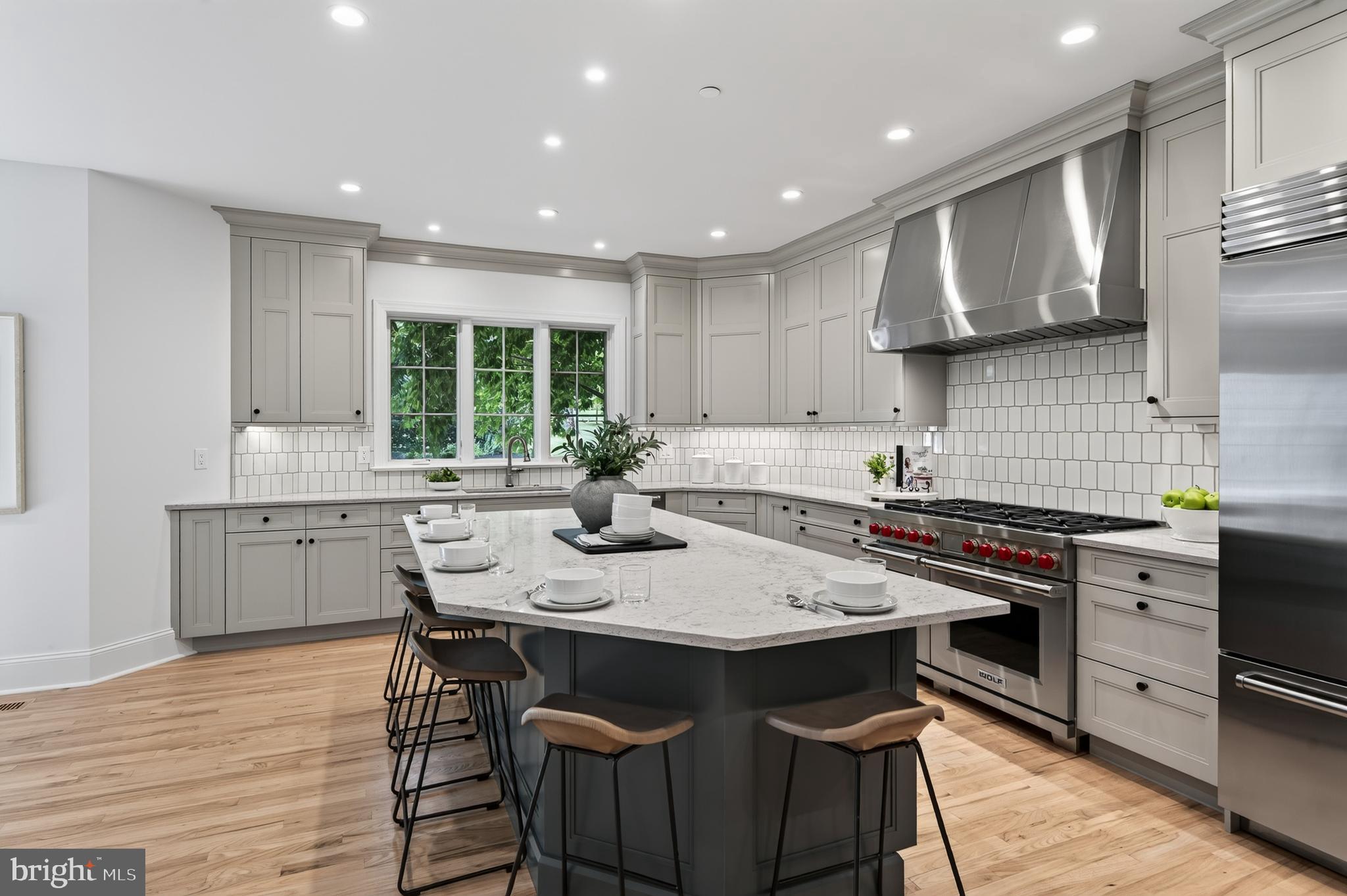 BRICK HOUSE FARM - Residential