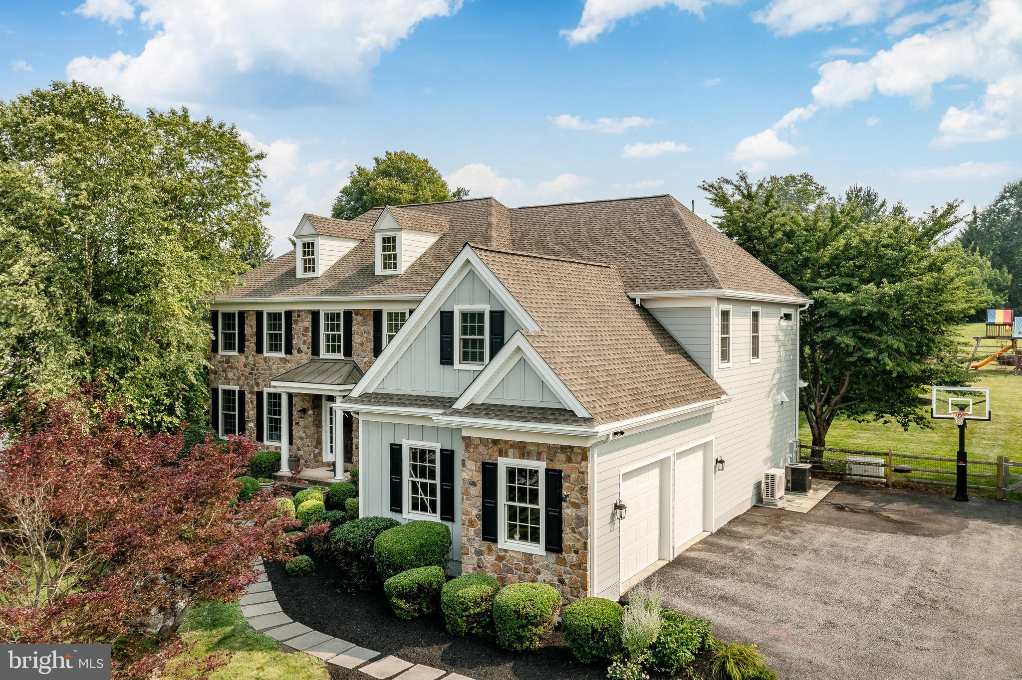 BRICK HOUSE FARM - Residential