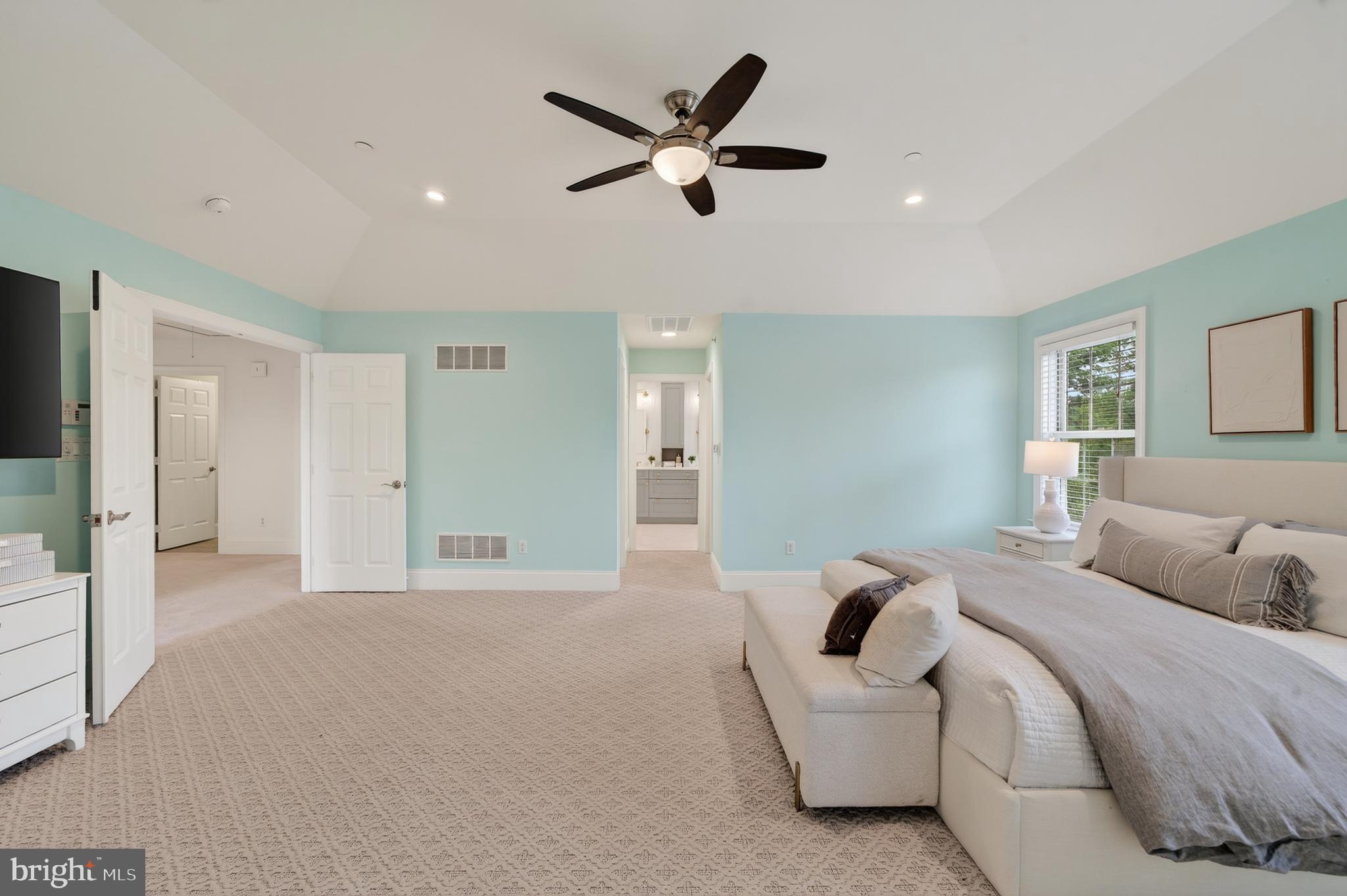 BRICK HOUSE FARM - Residential