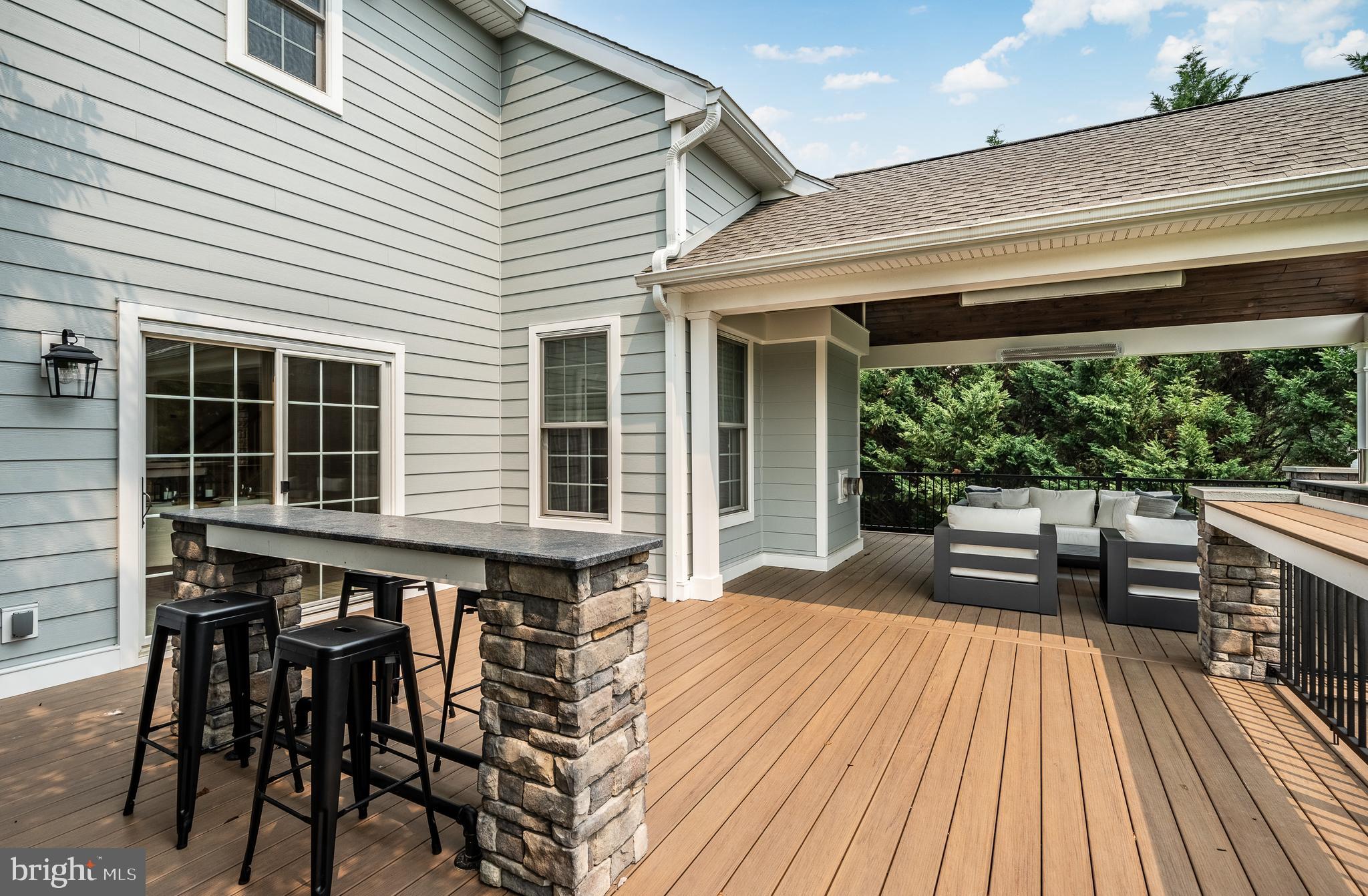 BRICK HOUSE FARM - Residential