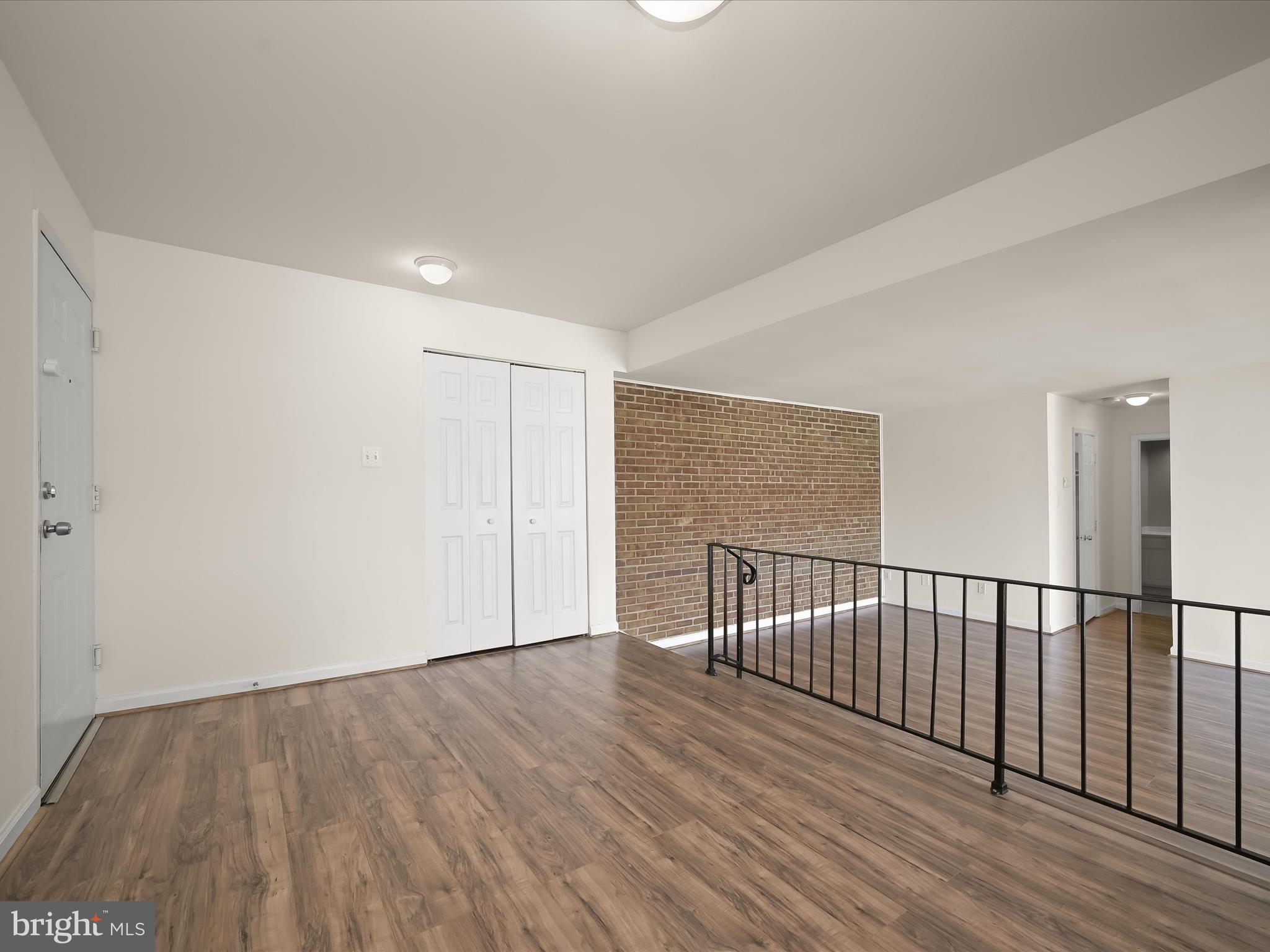 THE OASIS CONDOMINIUMS - Residential