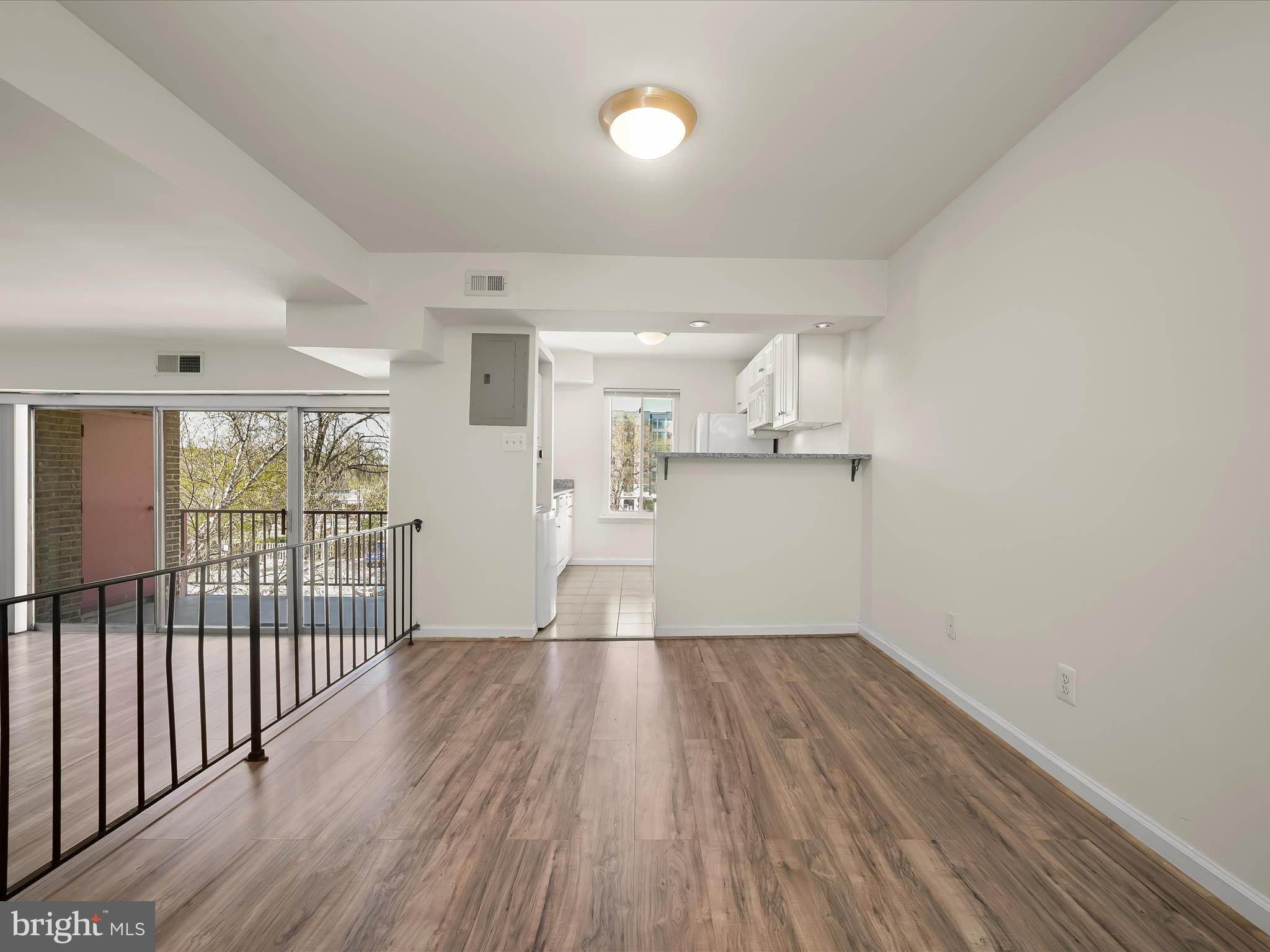 THE OASIS CONDOMINIUMS - Residential