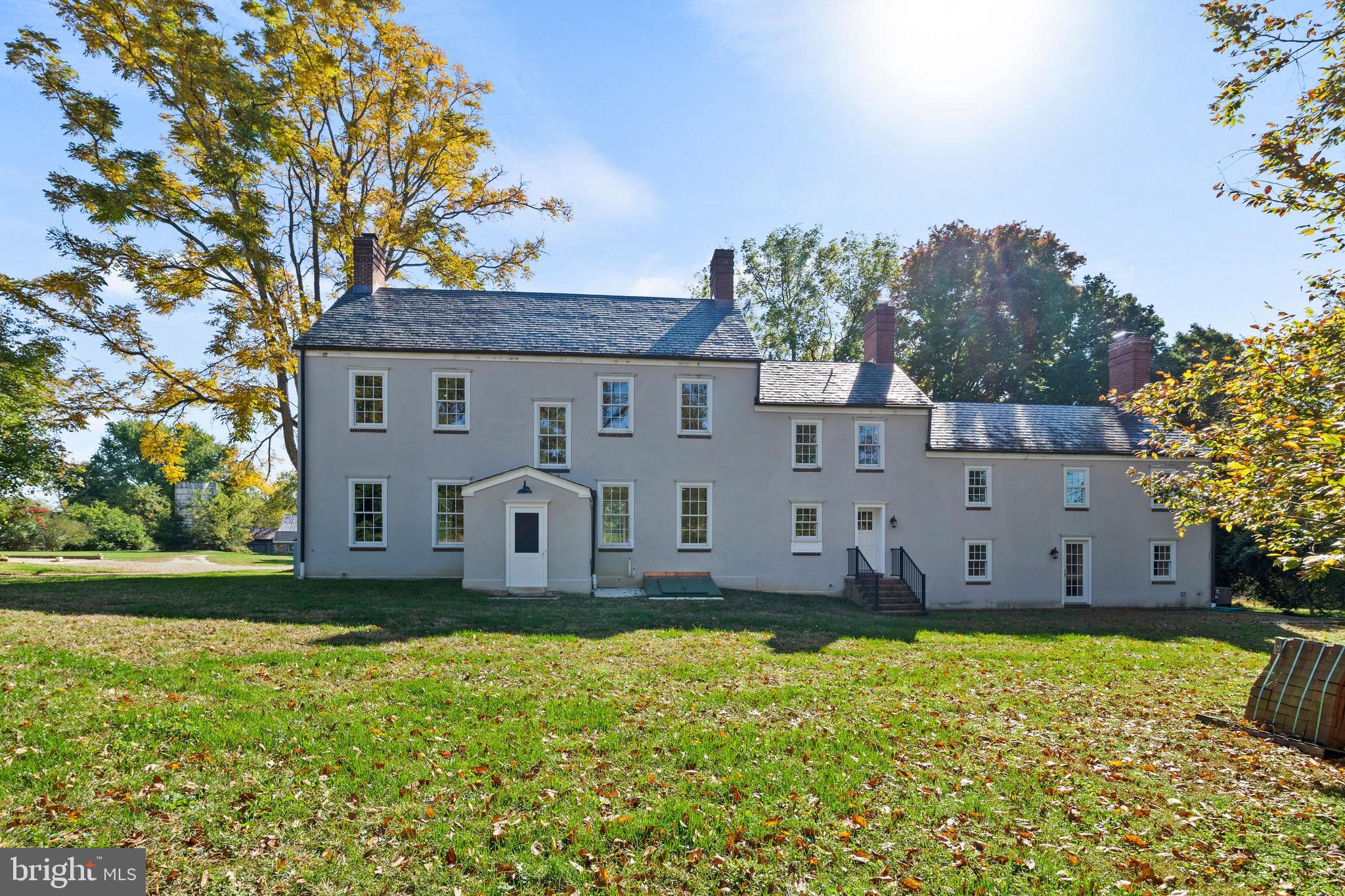 MONKTON - Farm