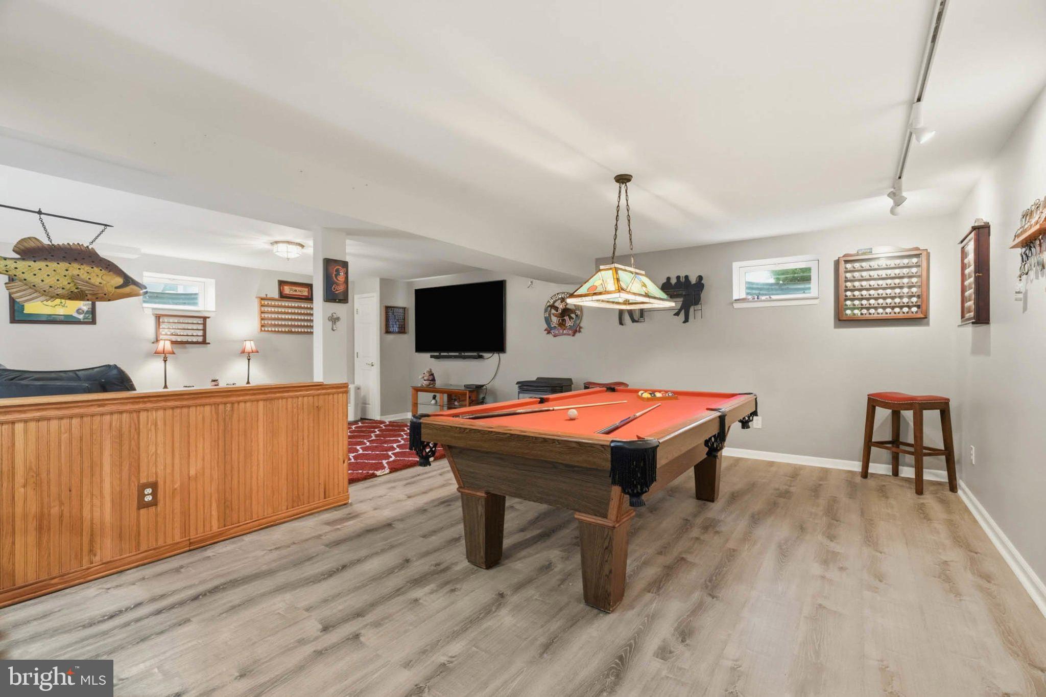 CHATHAM MEWS - Residential