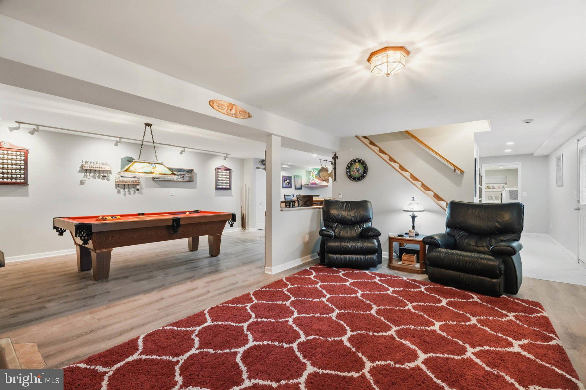 CHATHAM MEWS - Residential
