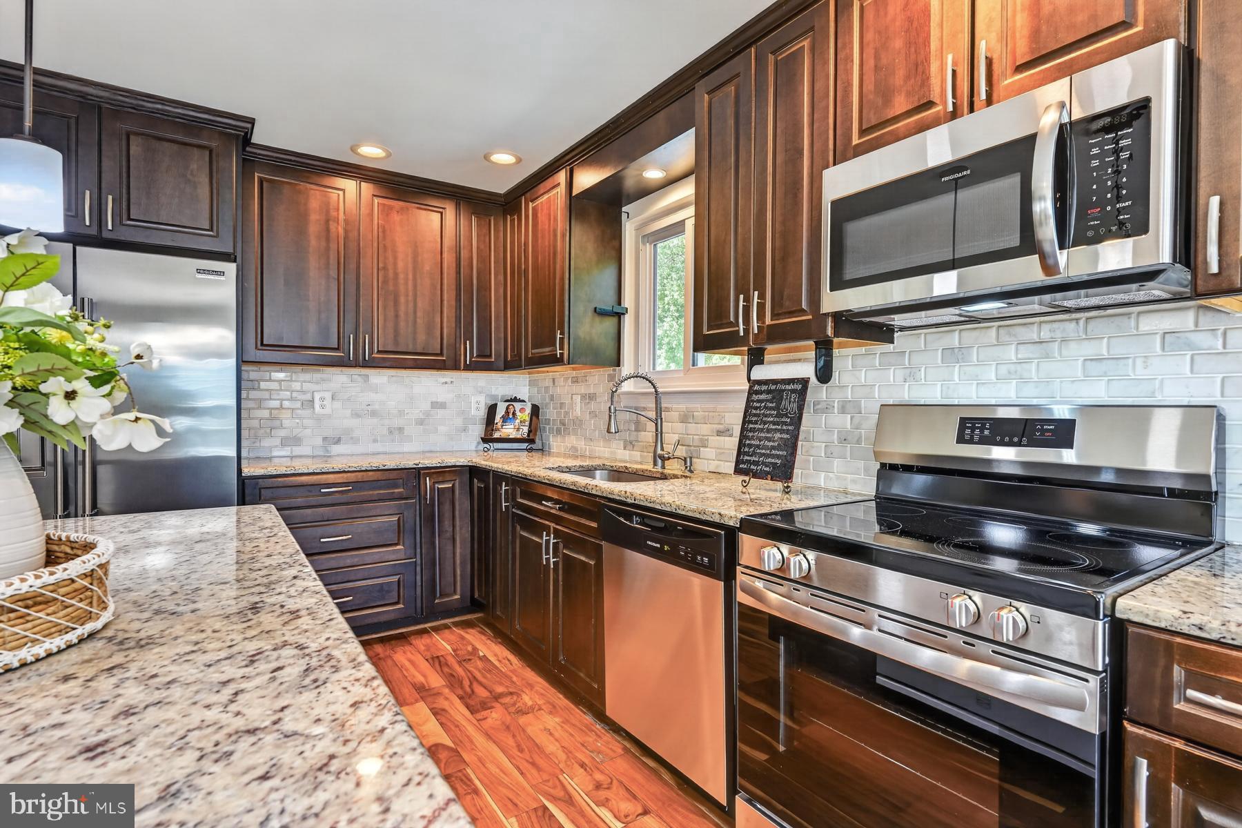 CEDARWOOD COVE - Residential