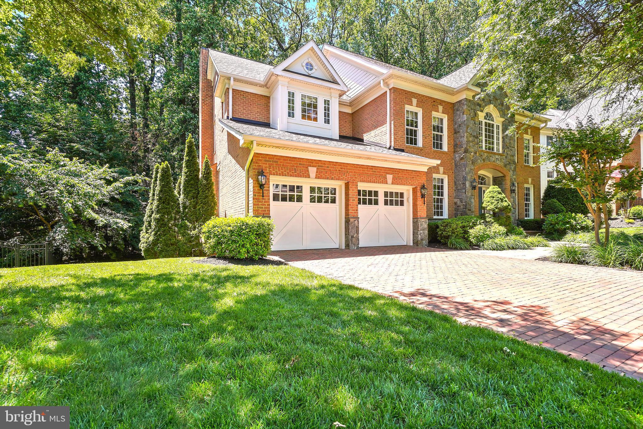 PICKETT'S RESERVE - Residential