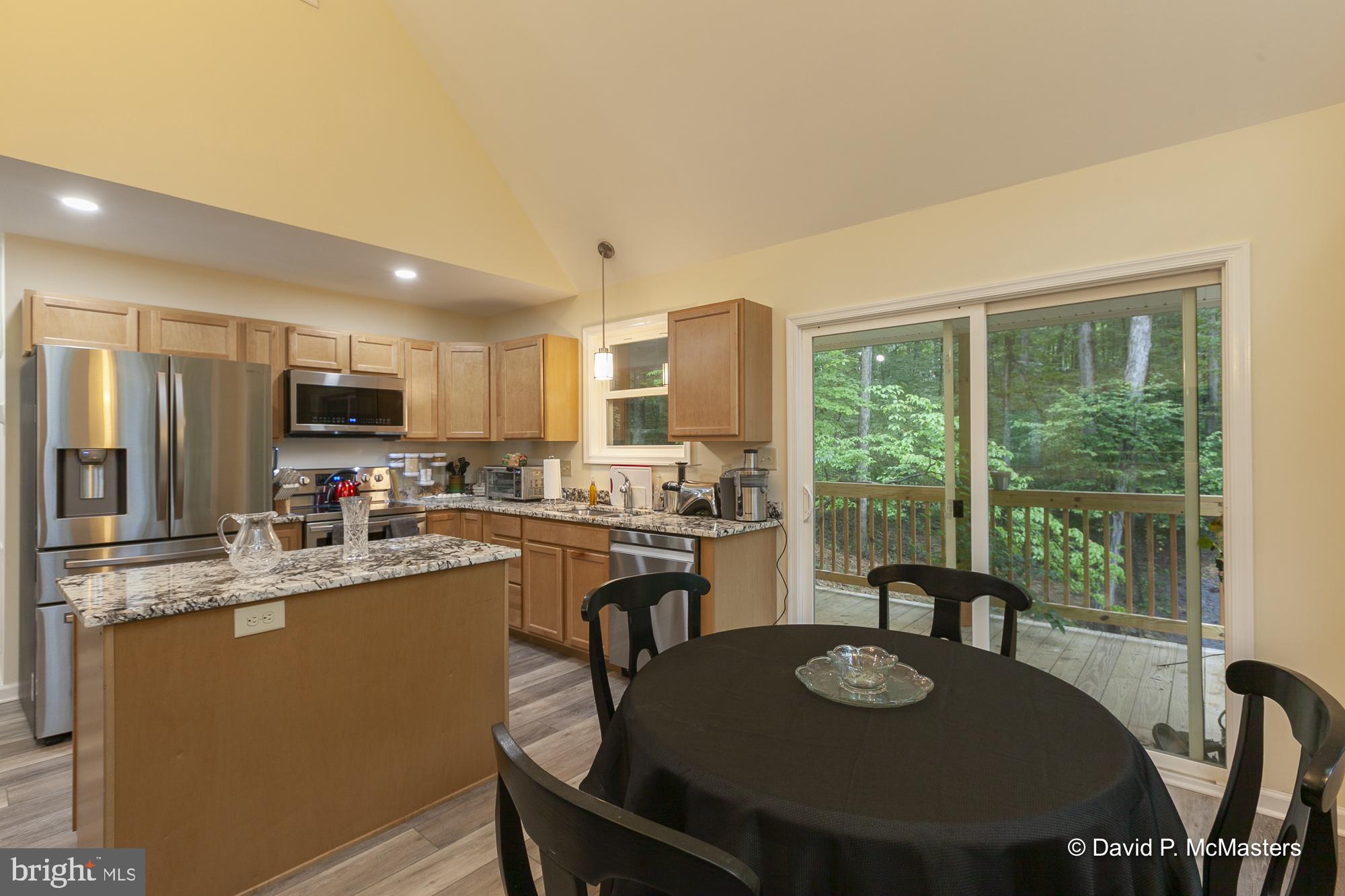 LAKEWOOD ACRES - Residential