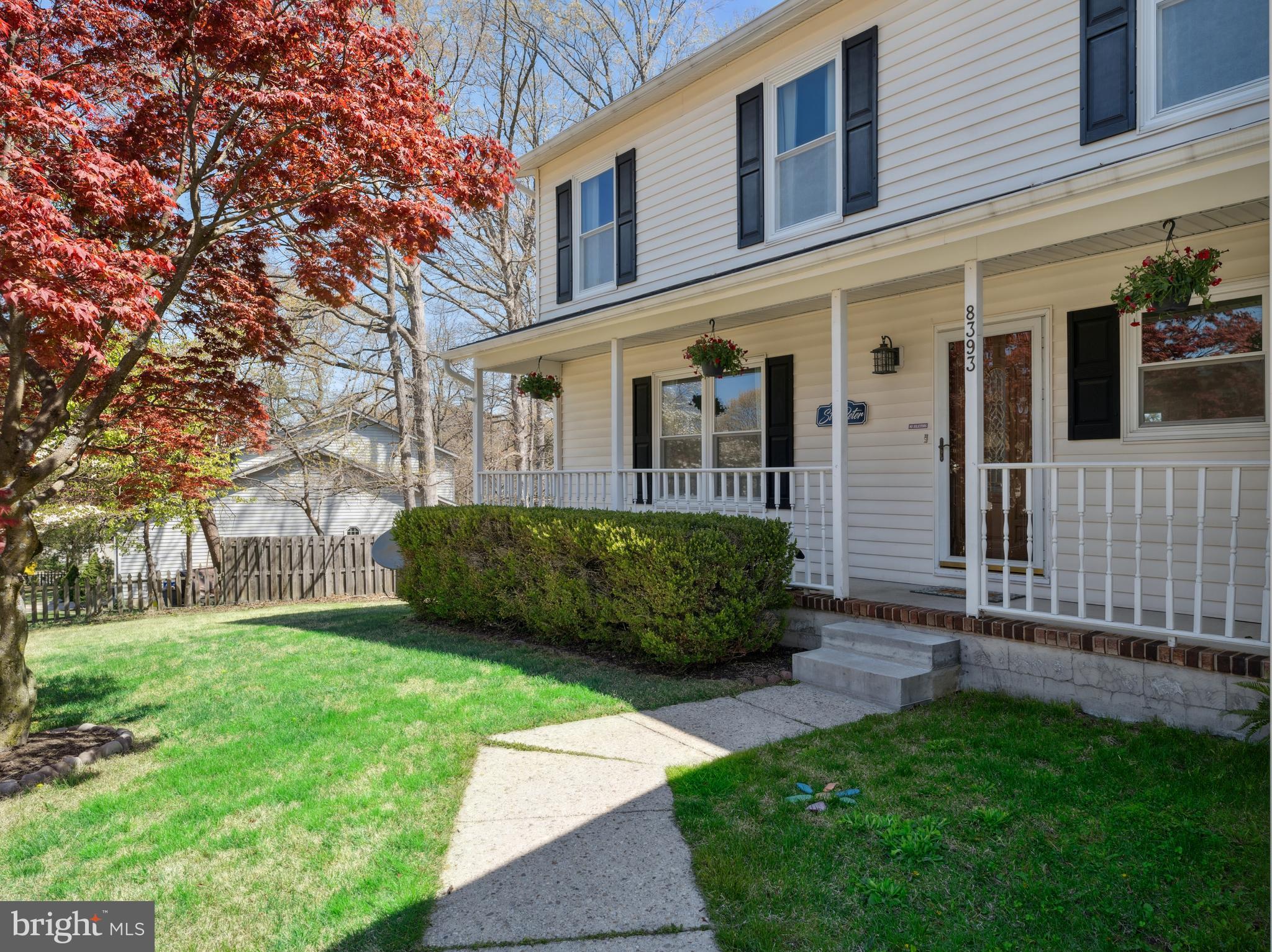 OAK HOLLOW - Residential