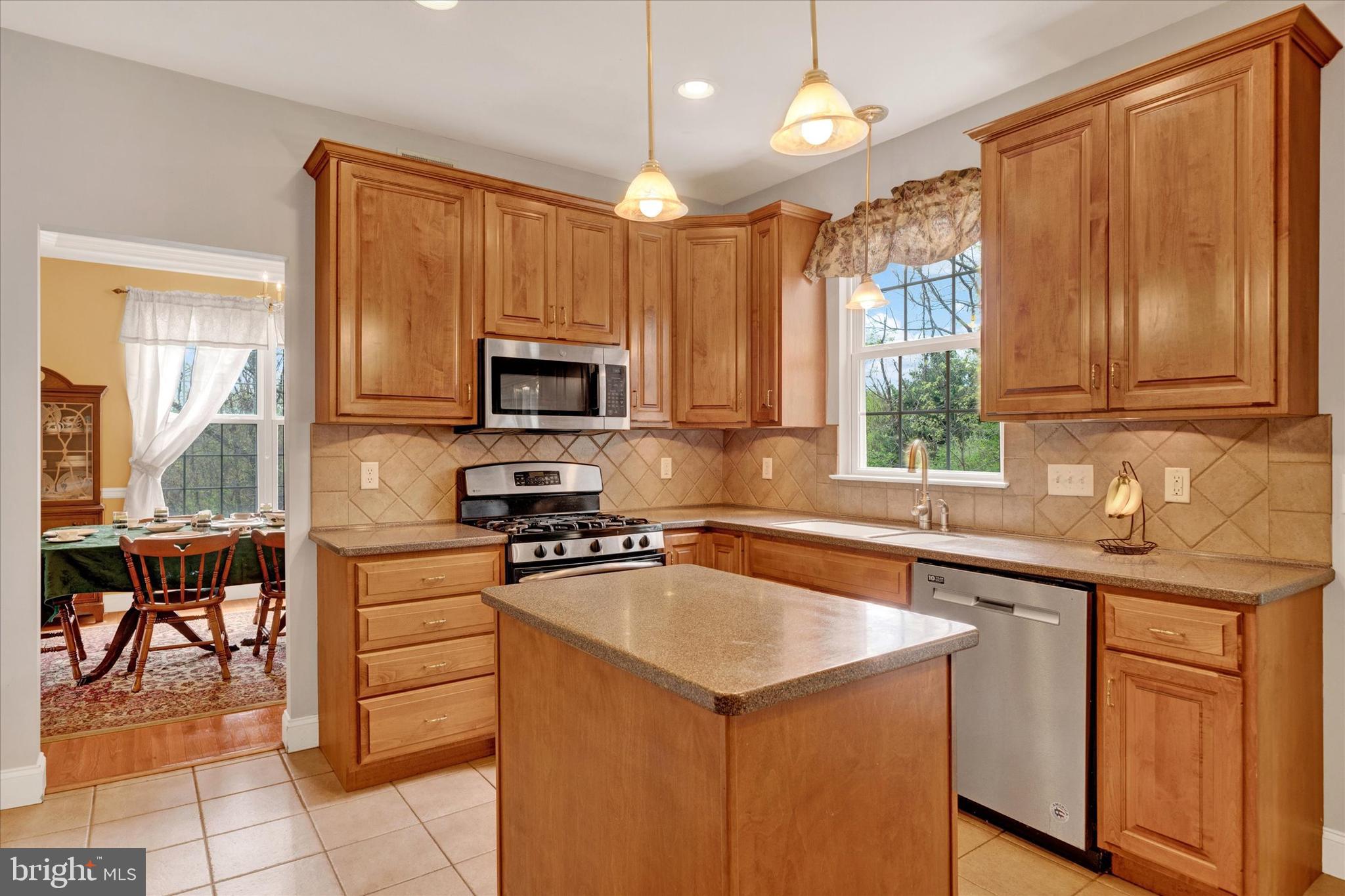 BRIARWOOD - Residential
