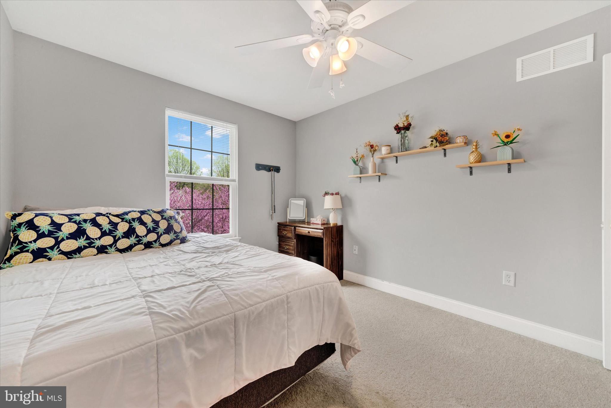 BRIARWOOD - Residential