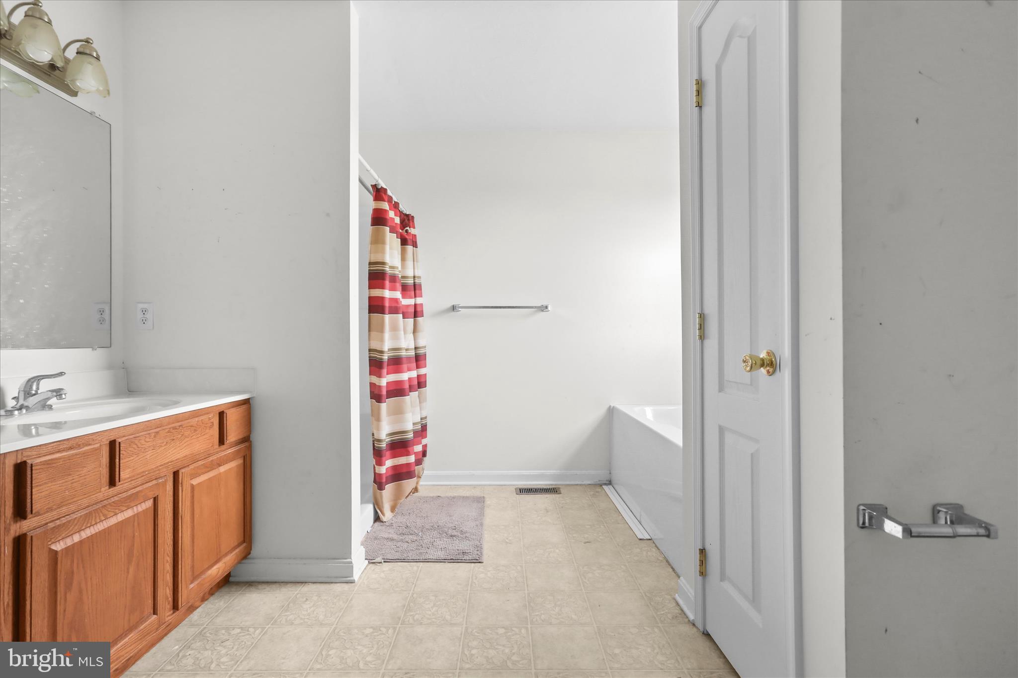 CEDAR RIDGE - Residential
