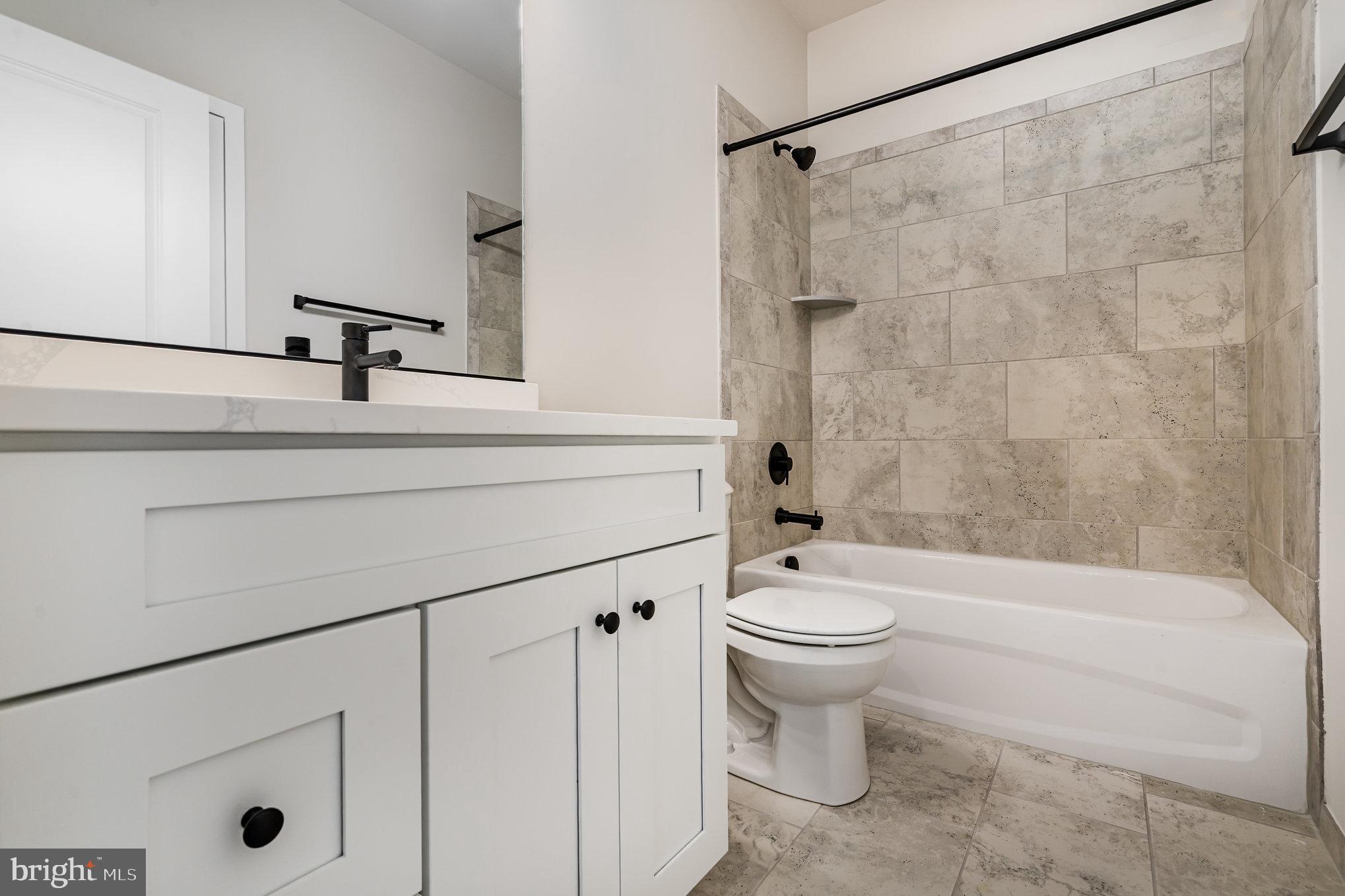 PAMUNKEY POINT - Residential
