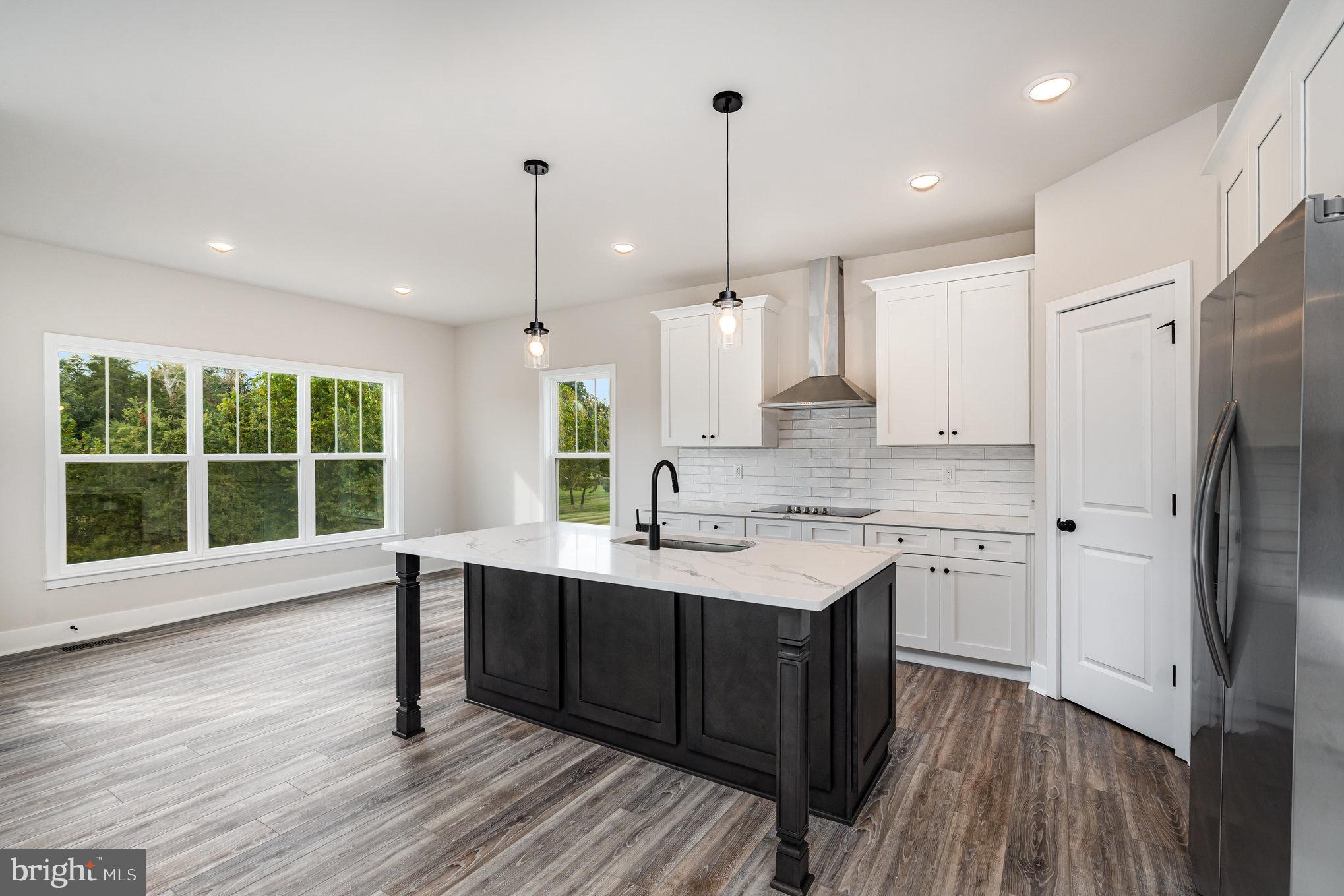 PAMUNKEY POINT - Residential