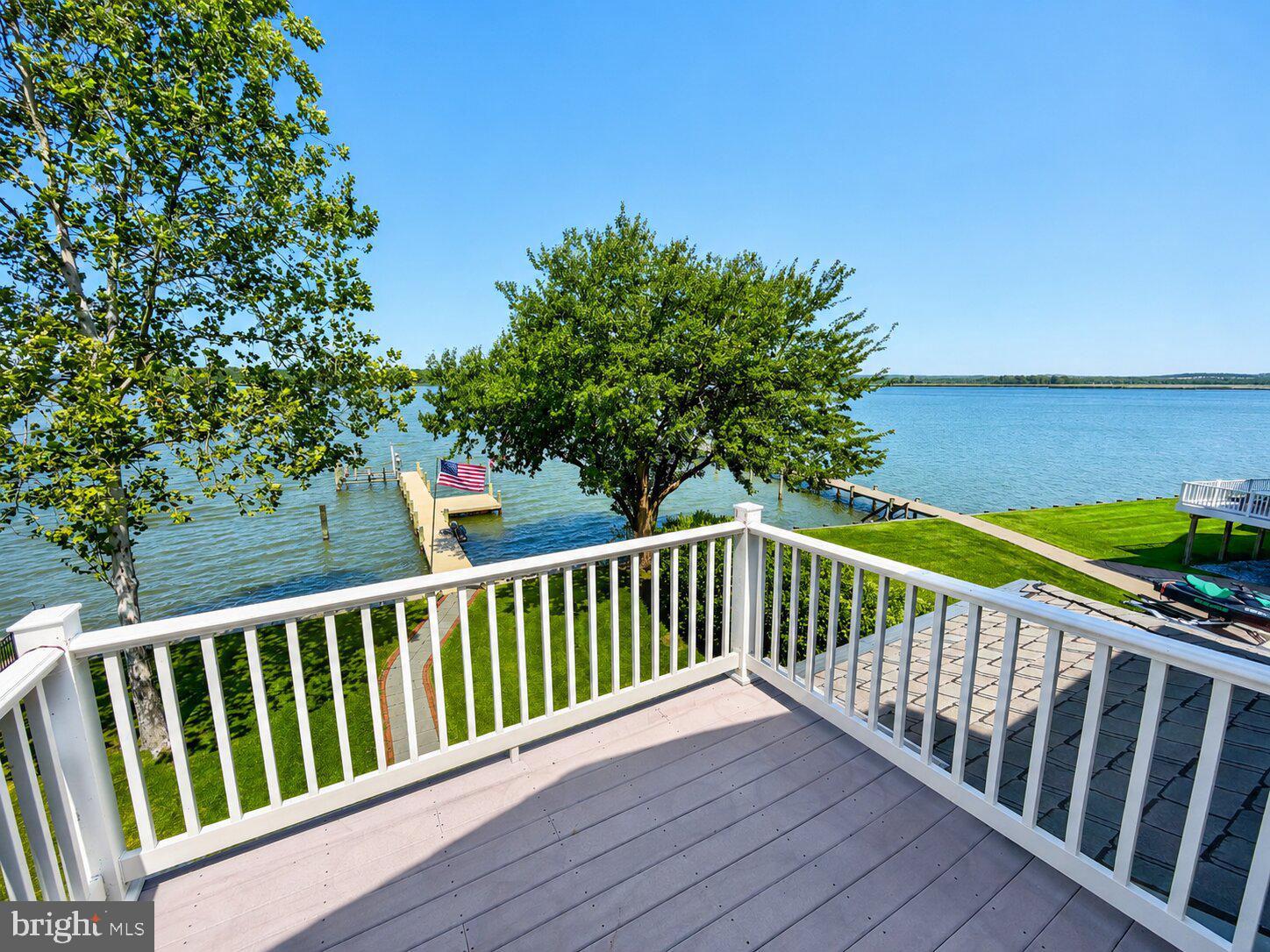 TWIN RIVER BEACH - Residential