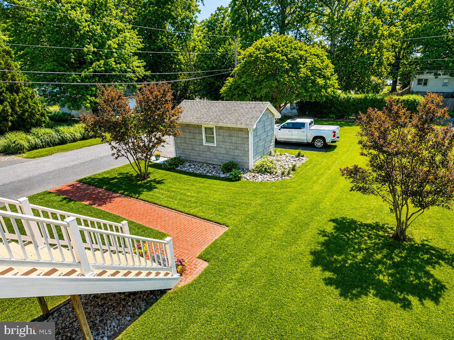 TWIN RIVER BEACH - Residential