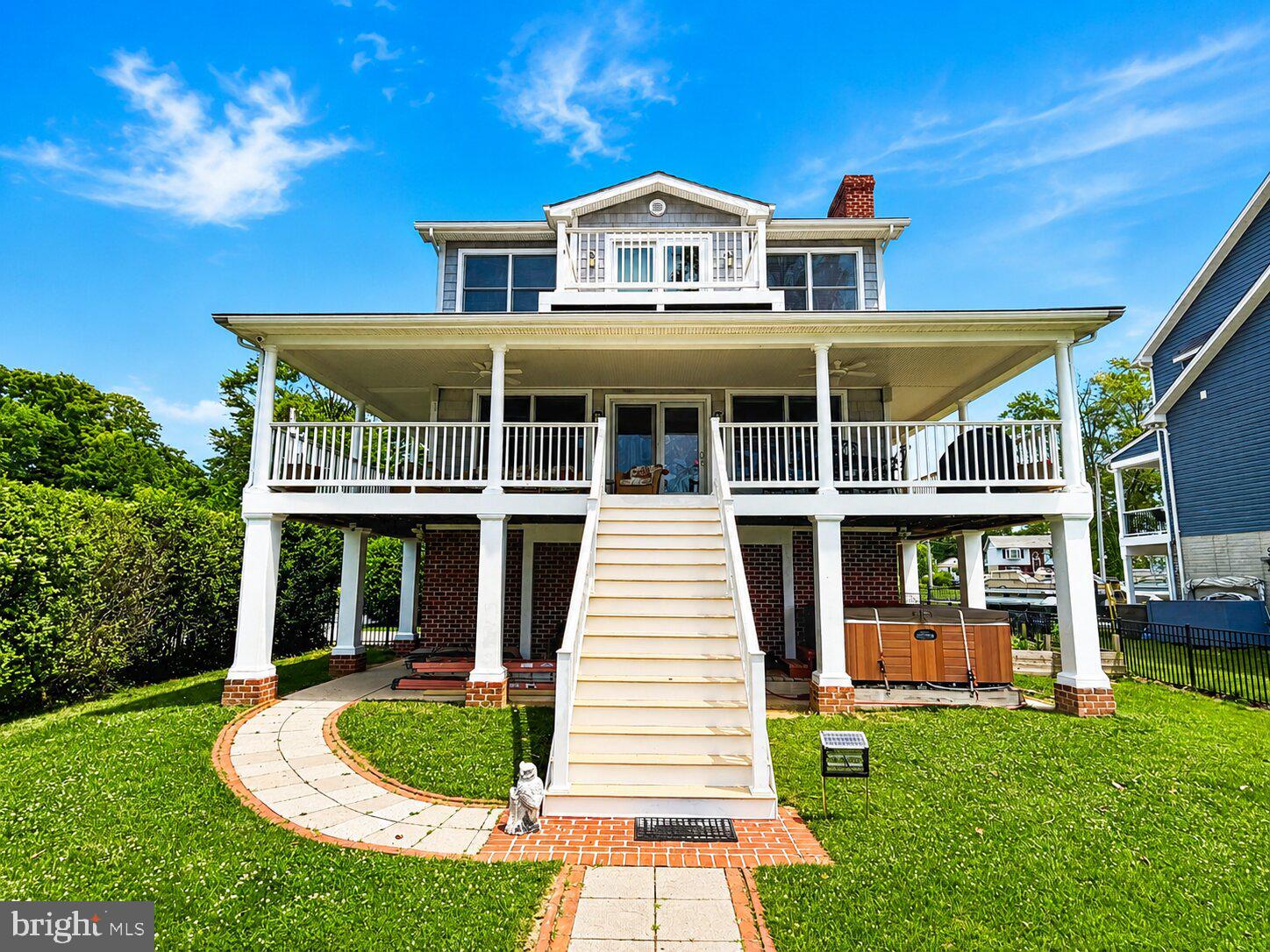 TWIN RIVER BEACH - Residential
