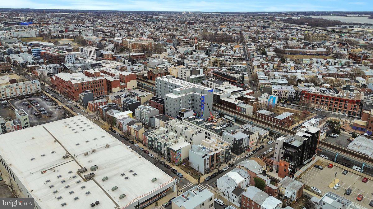 NORTHERN LIBERTIES - Land