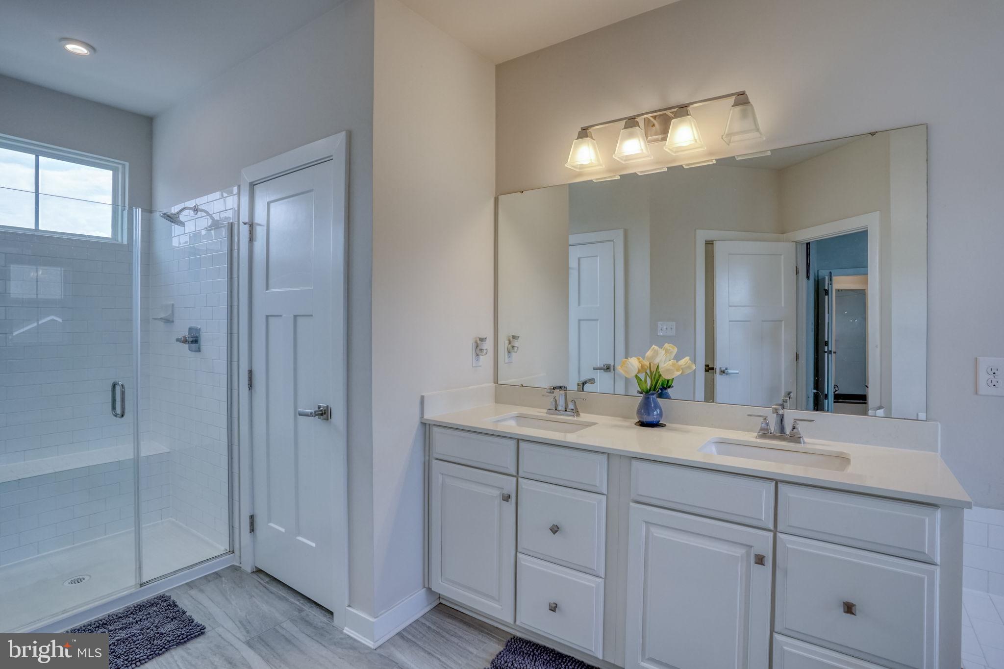PARKSIDE - Residential