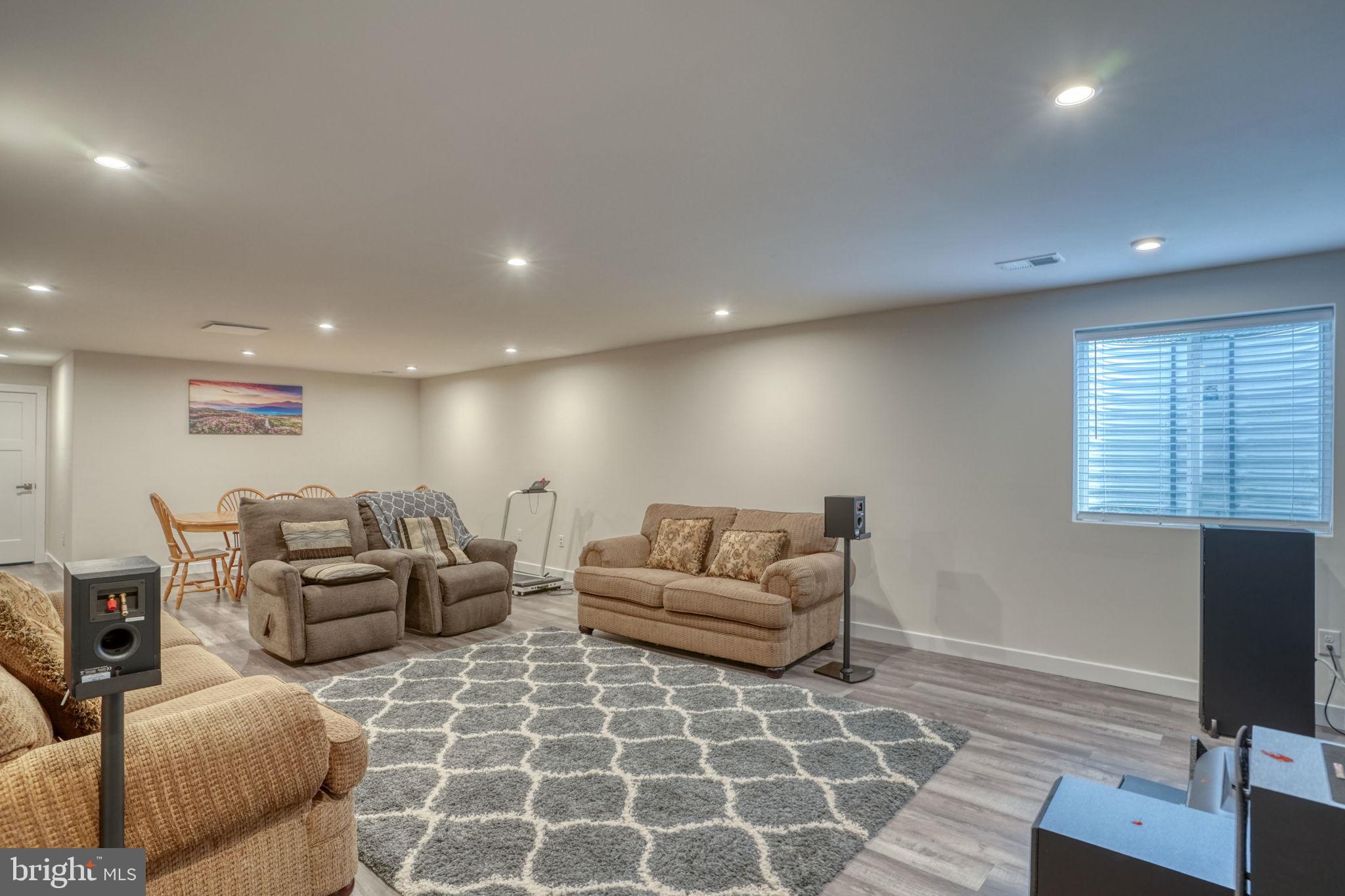 PARKSIDE - Residential