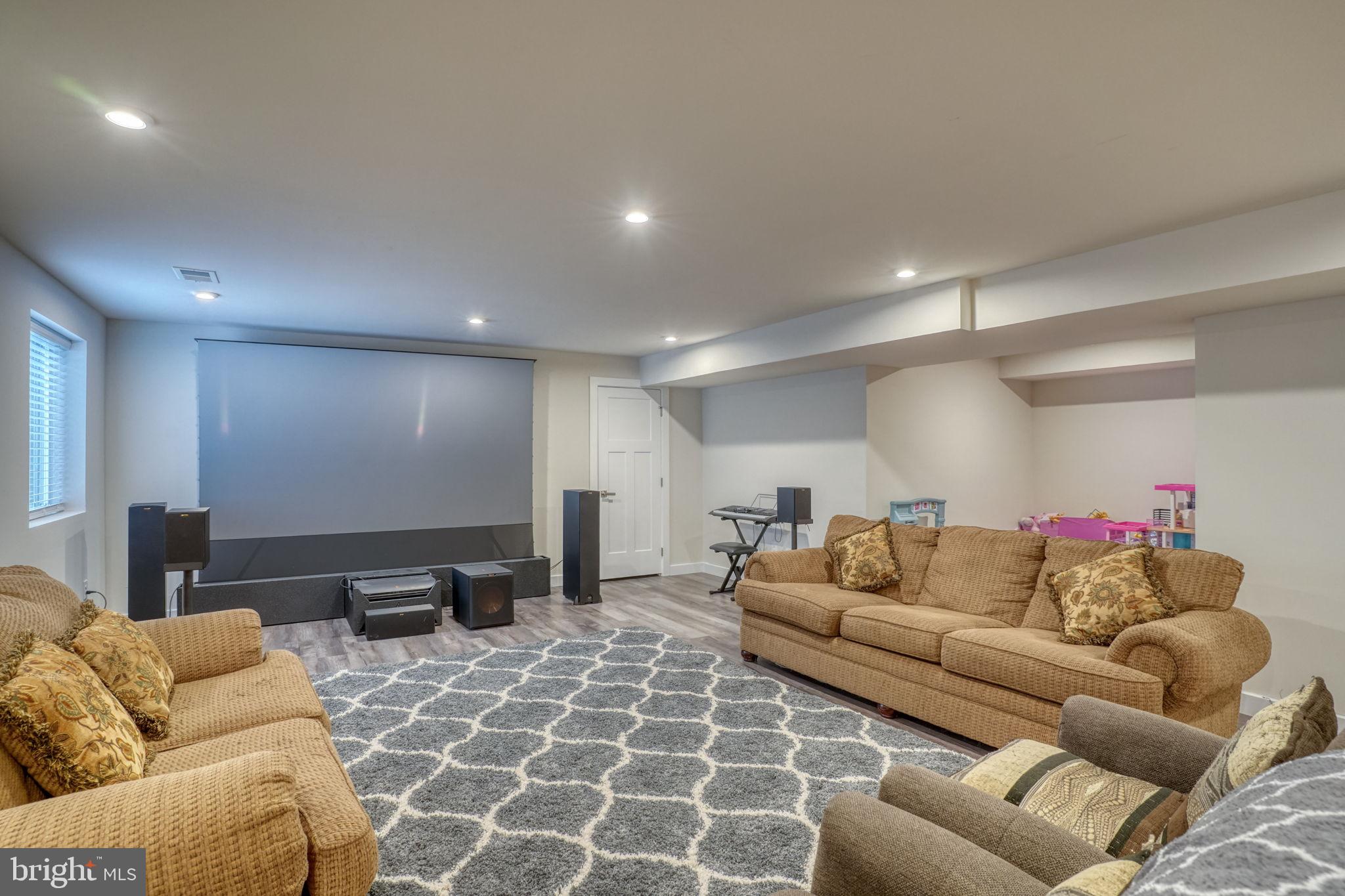 PARKSIDE - Residential