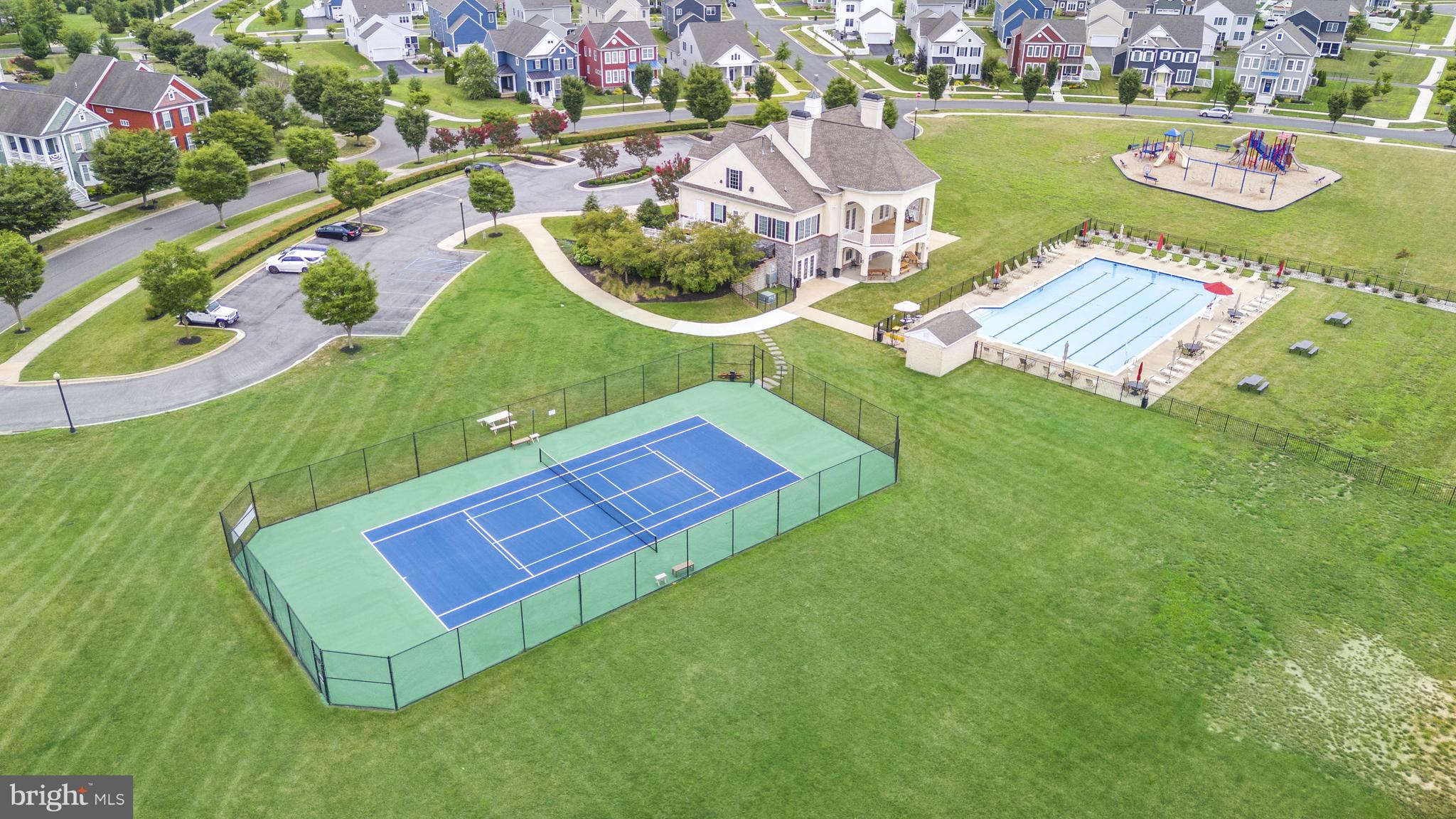 PARKSIDE - Residential