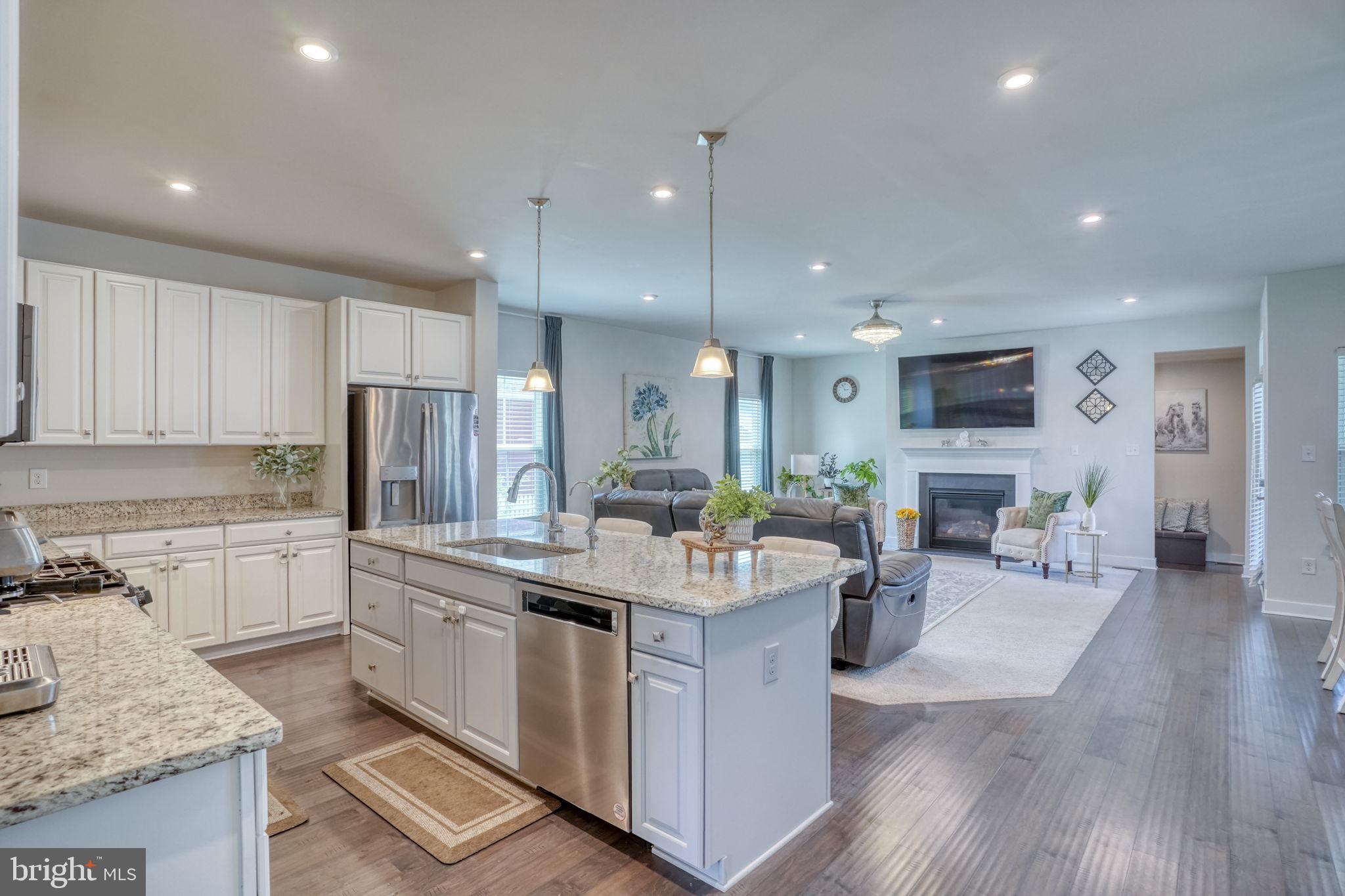 PARKSIDE - Residential