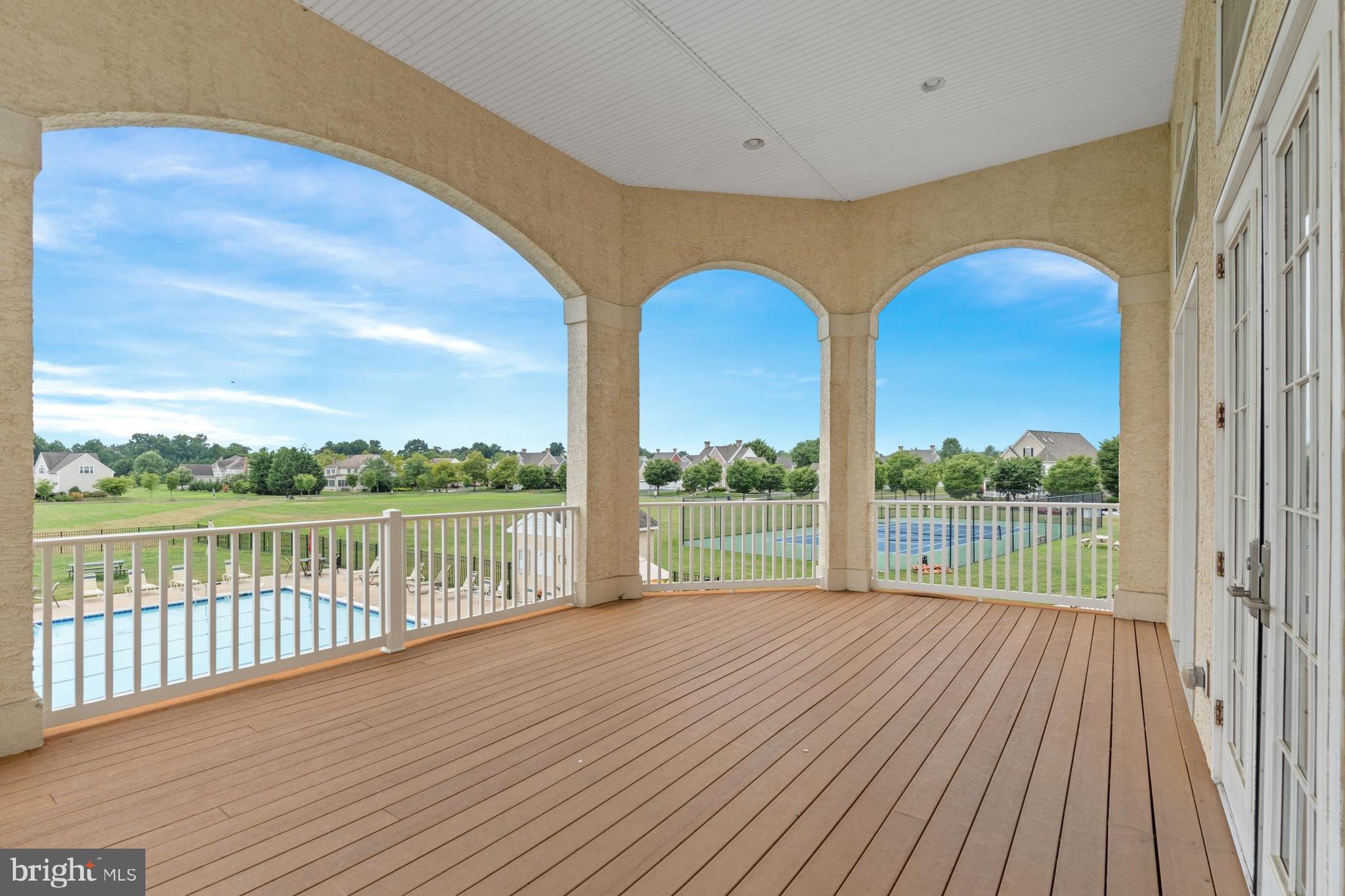 PARKSIDE - Residential
